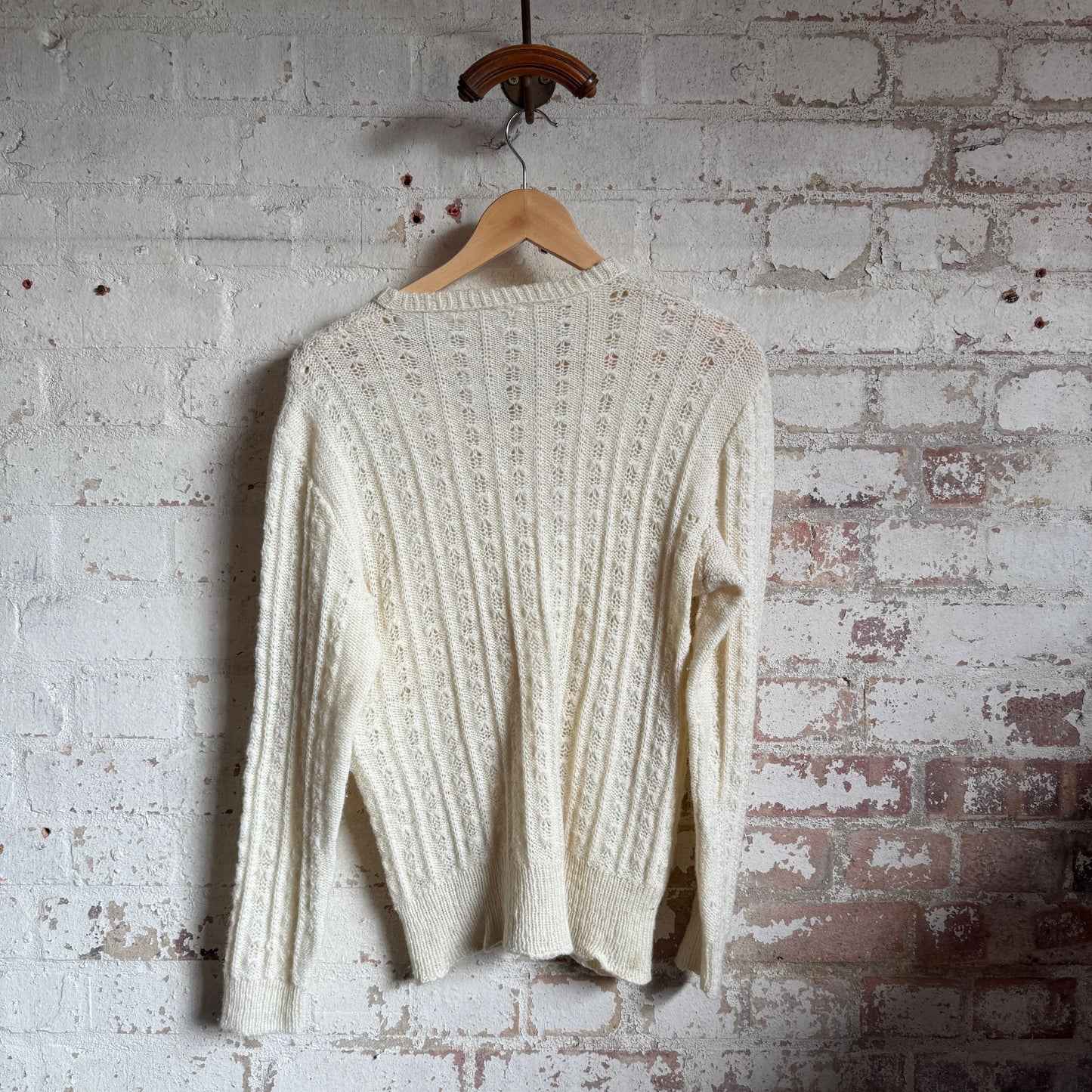 1970s Cream Cable Knitted Jumper