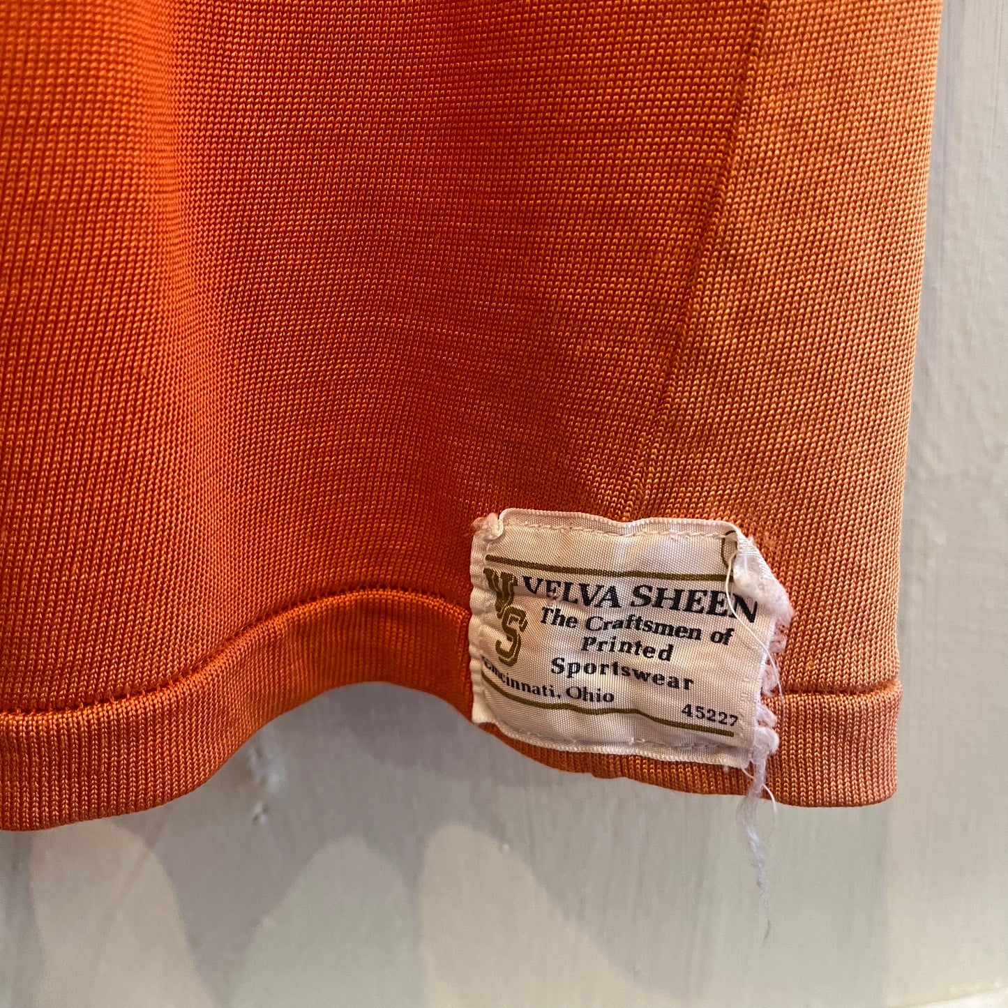 1950s Orange Rayon Graphic Long Sleeved Top