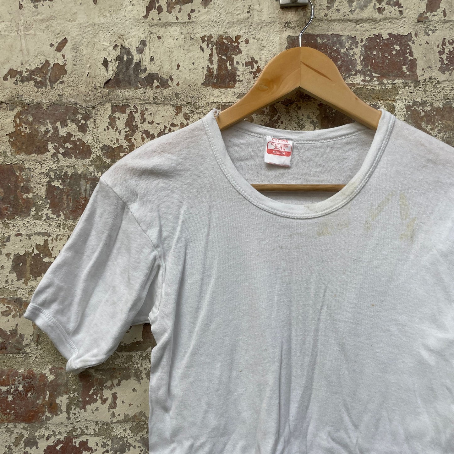 Vintage 1970s 1980s White Blank Ringer T-Shirt