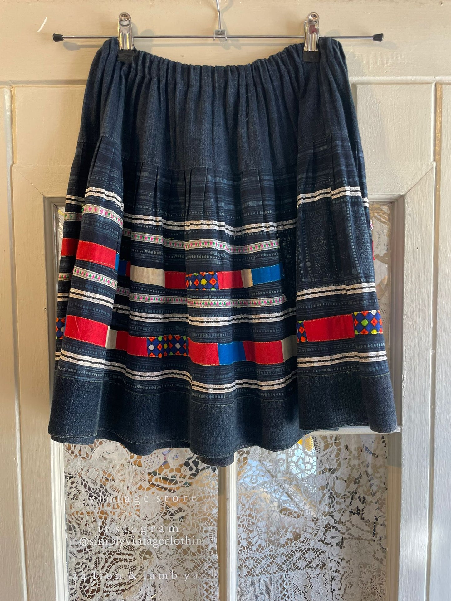 1970s Dark Navy Patterned Skirt