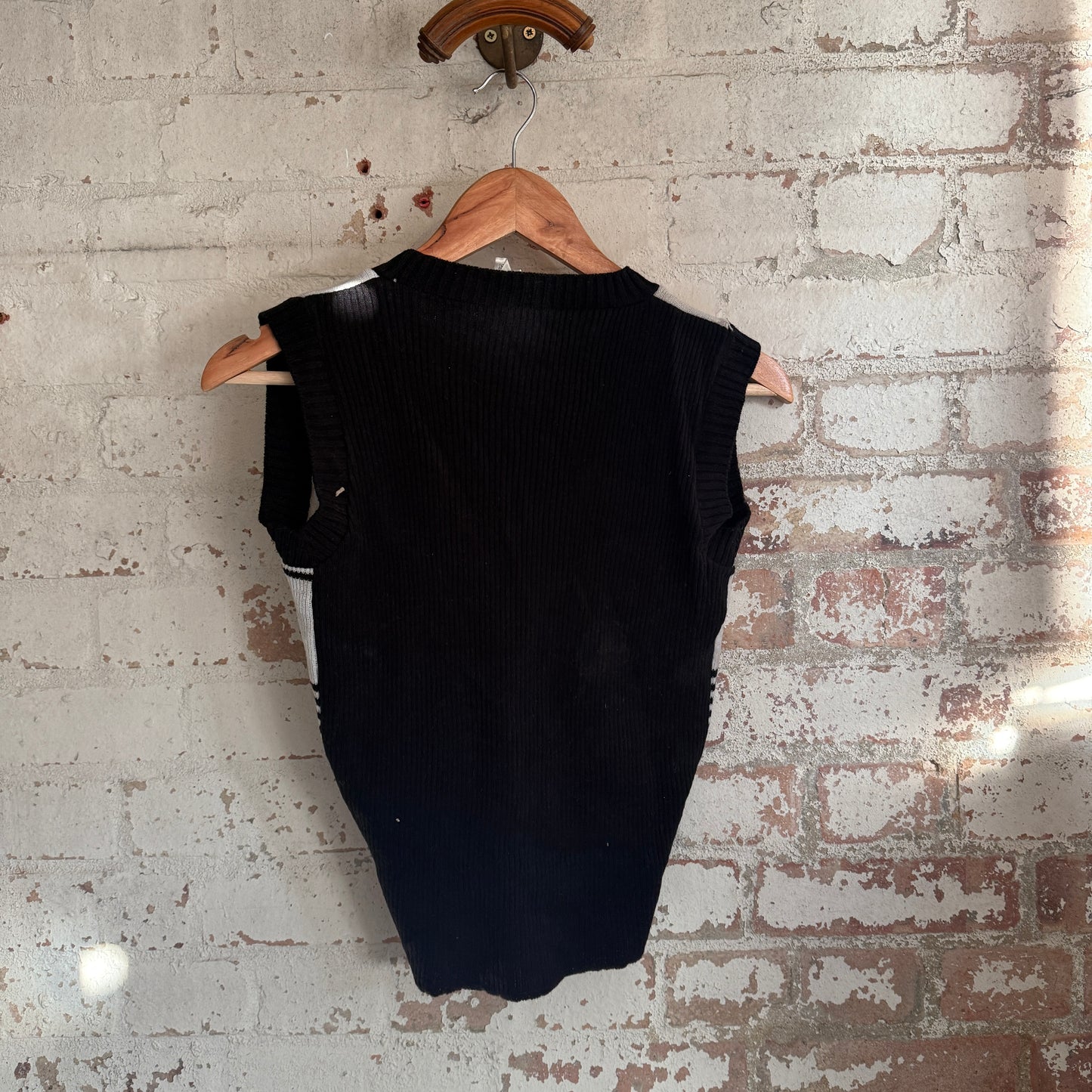 1970s Black Knitted Tank Top Sweater Vest Jumper