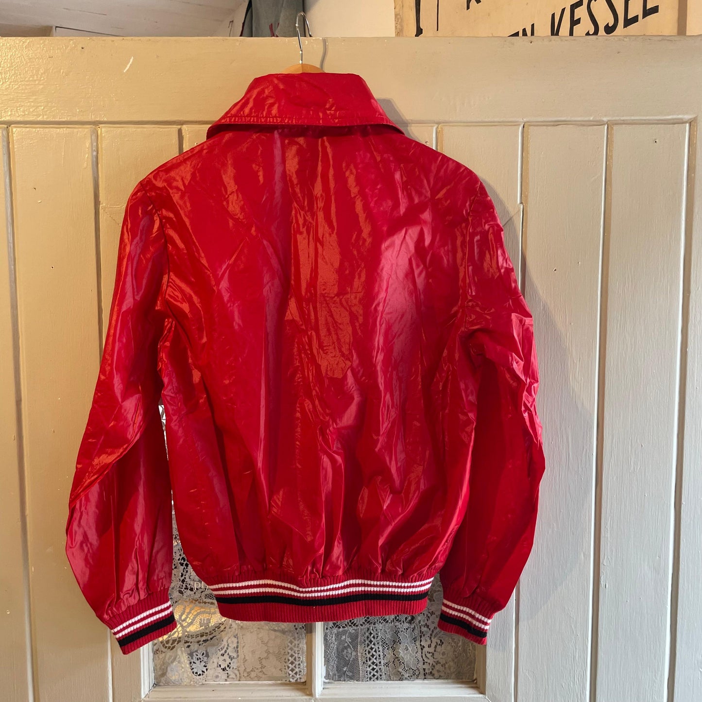 1970s Red Zip Up Ski Style Jacket