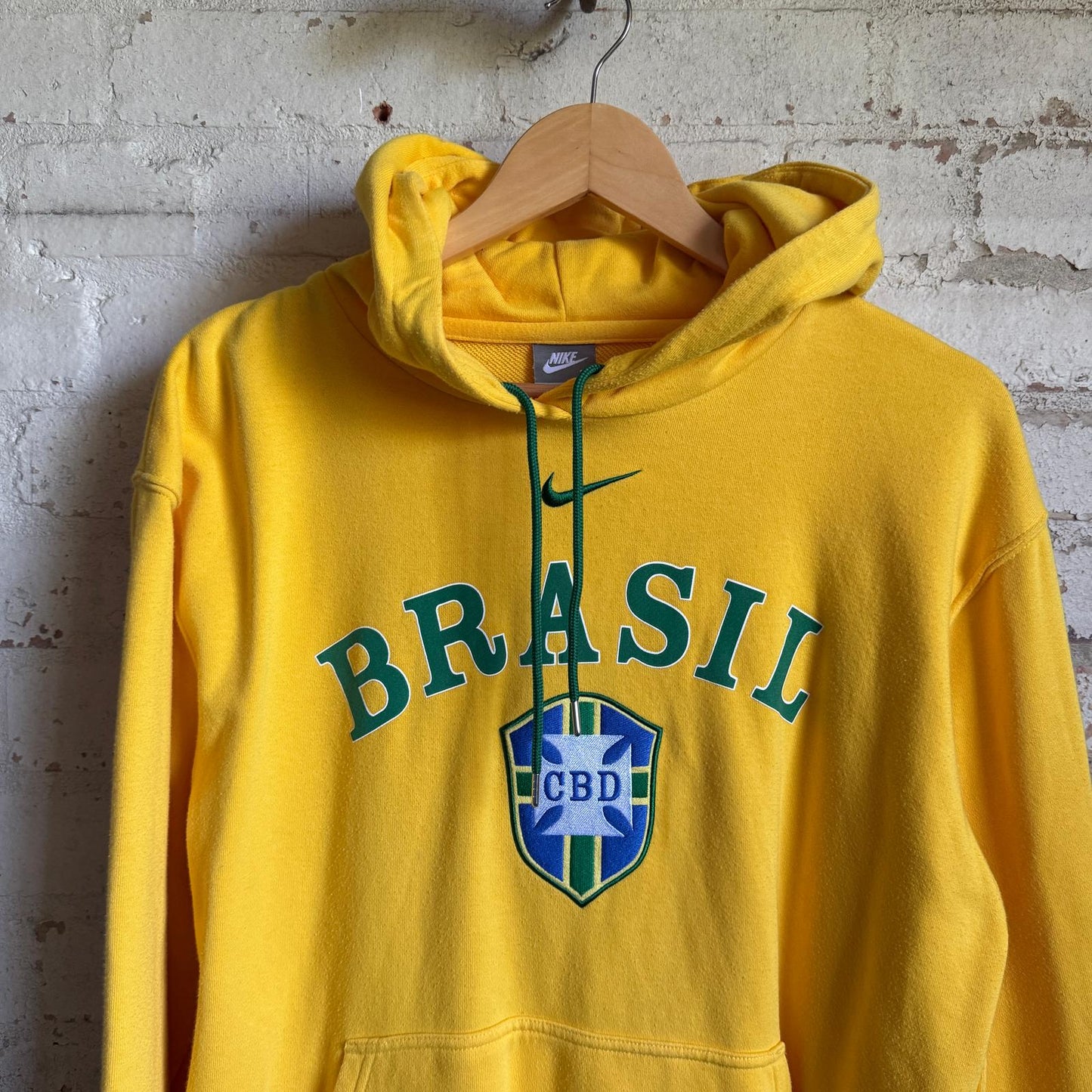 2000s Yellow Nike Brazil Football Hoodie Jumper