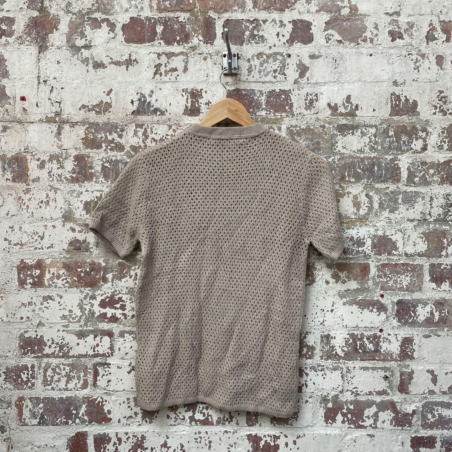 Vintage 1970s 1980s Beige Knitted Short Sleeved Jumper Shirt