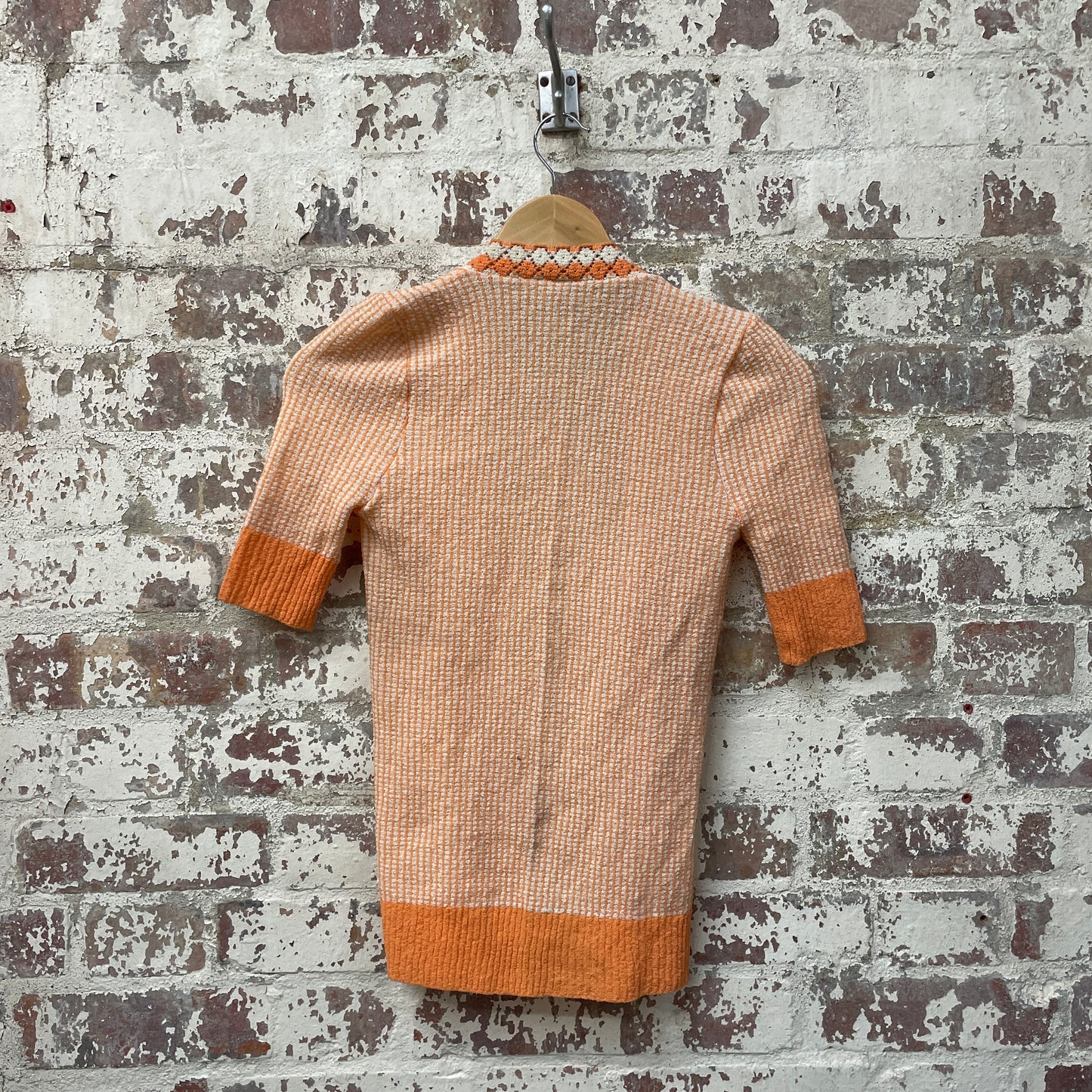 Vintage 1970s 1980s Peach Knitted Cardigan Jumper