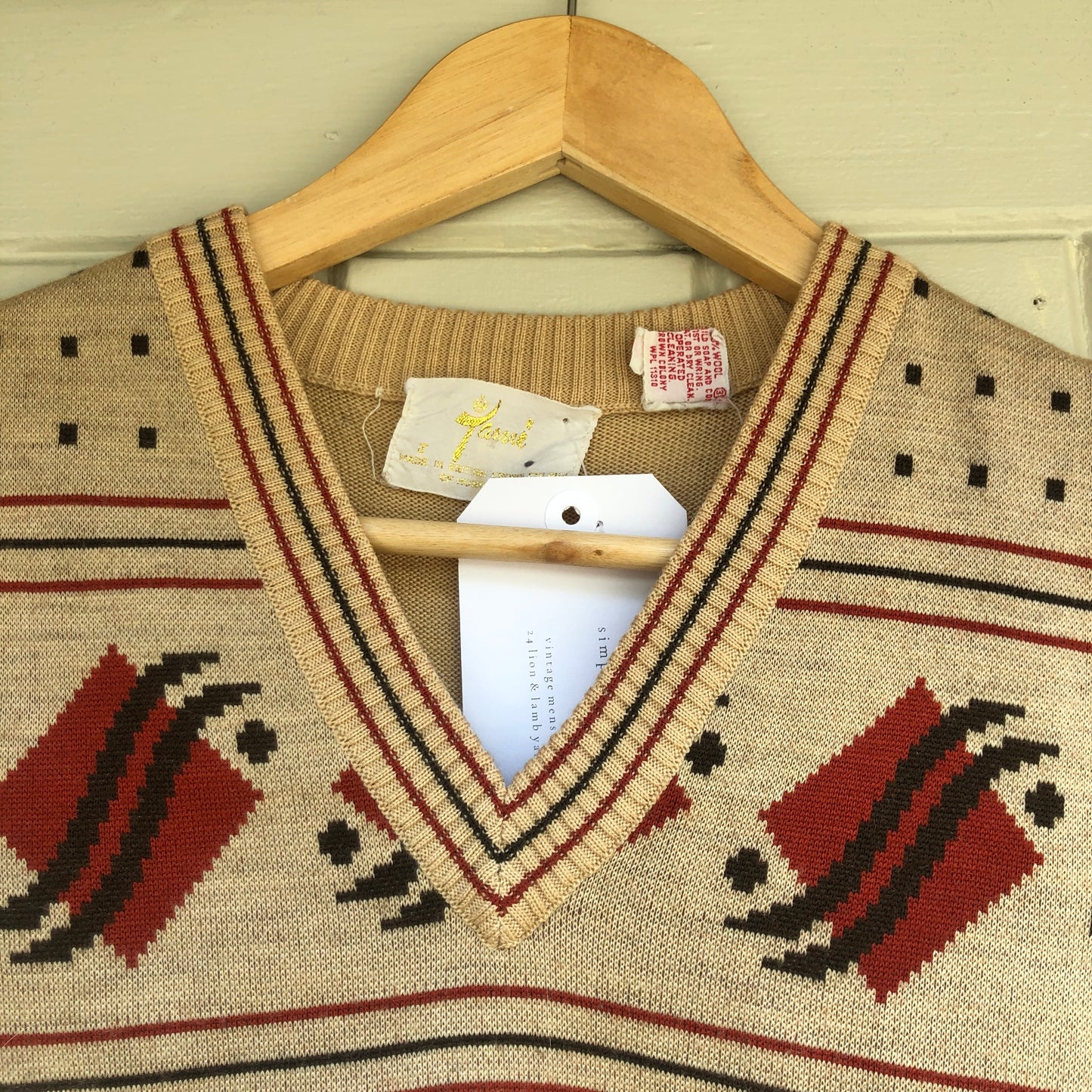 1970s Beige Patterned Tank Top Sweater Vest