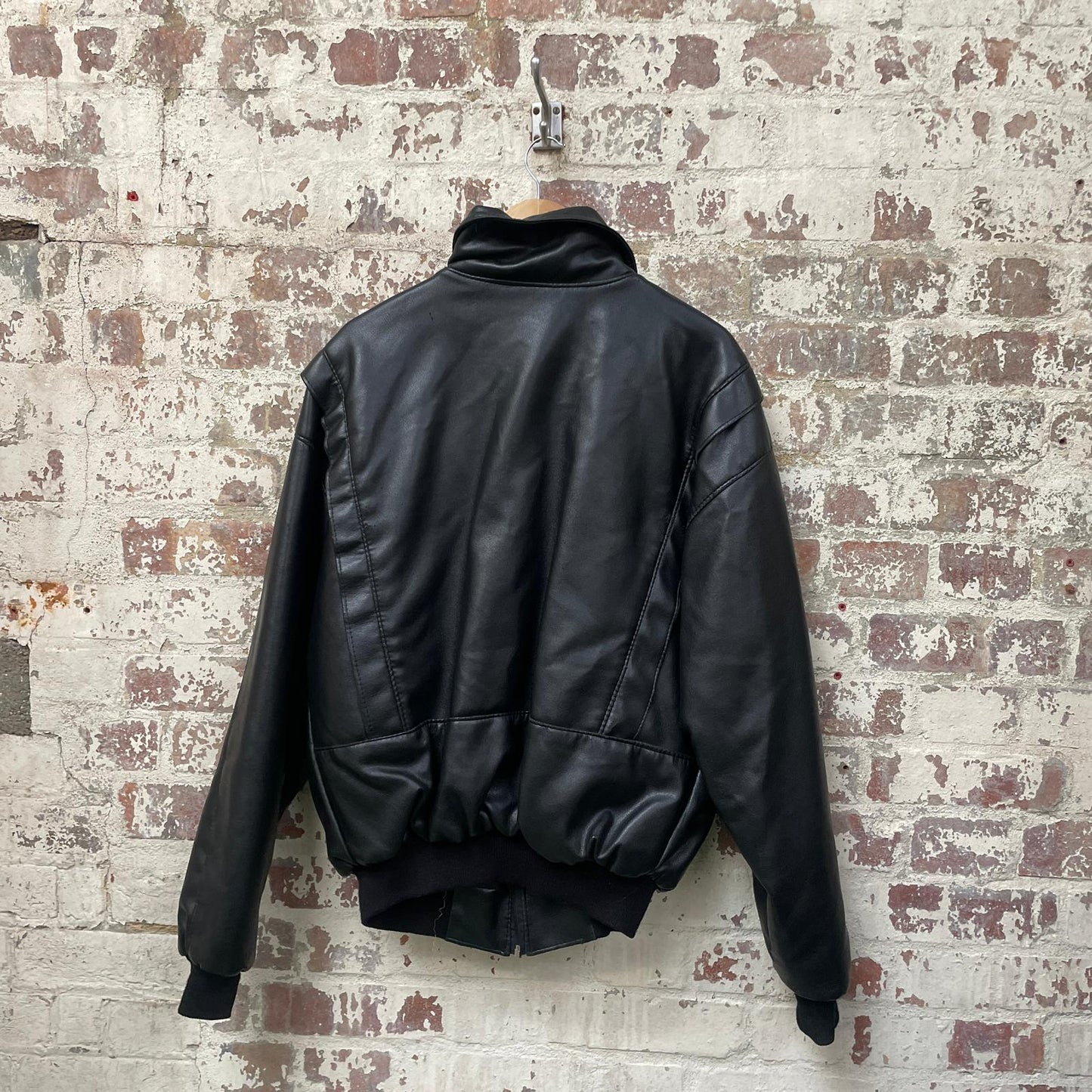 Vintage 1980s 1990s Black Leather Flight Bomber Jacket Coat