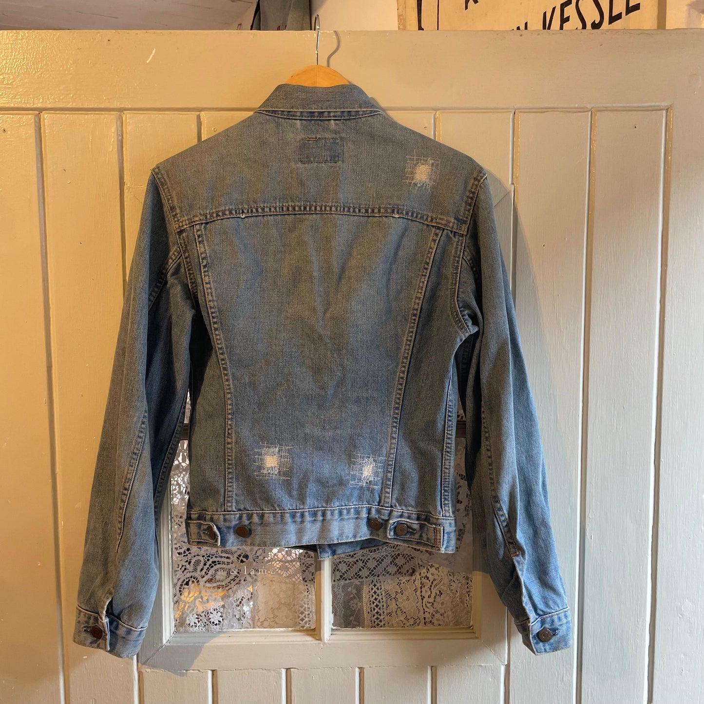 1990s Light Blue Levi's Denim Jacket