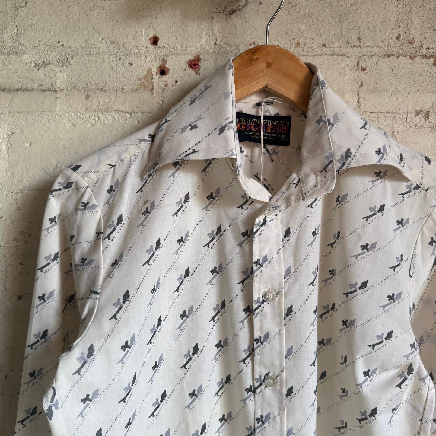 1970S White Dickens Graphic Button Shirt