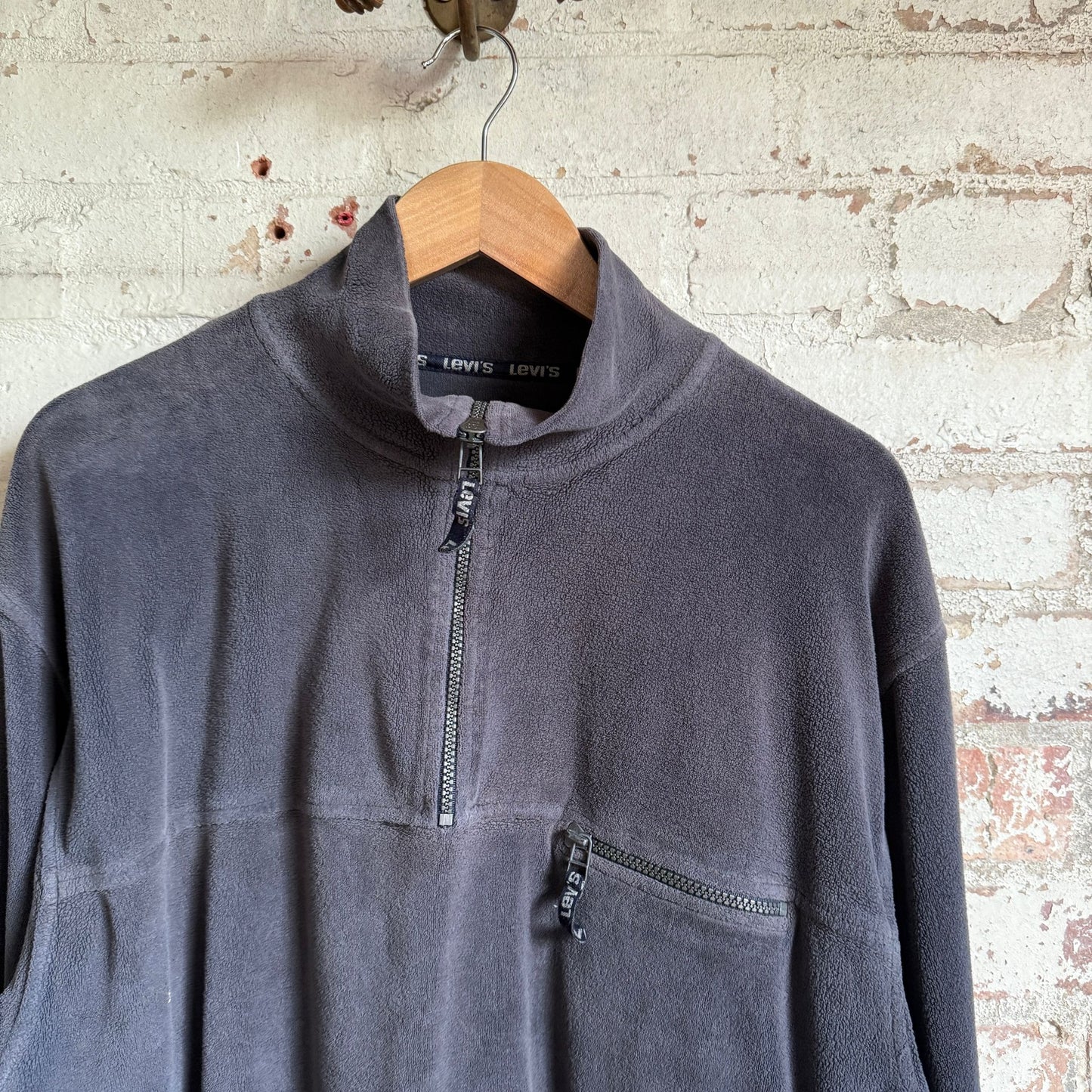 1990s Grey Zip Levis Fleece