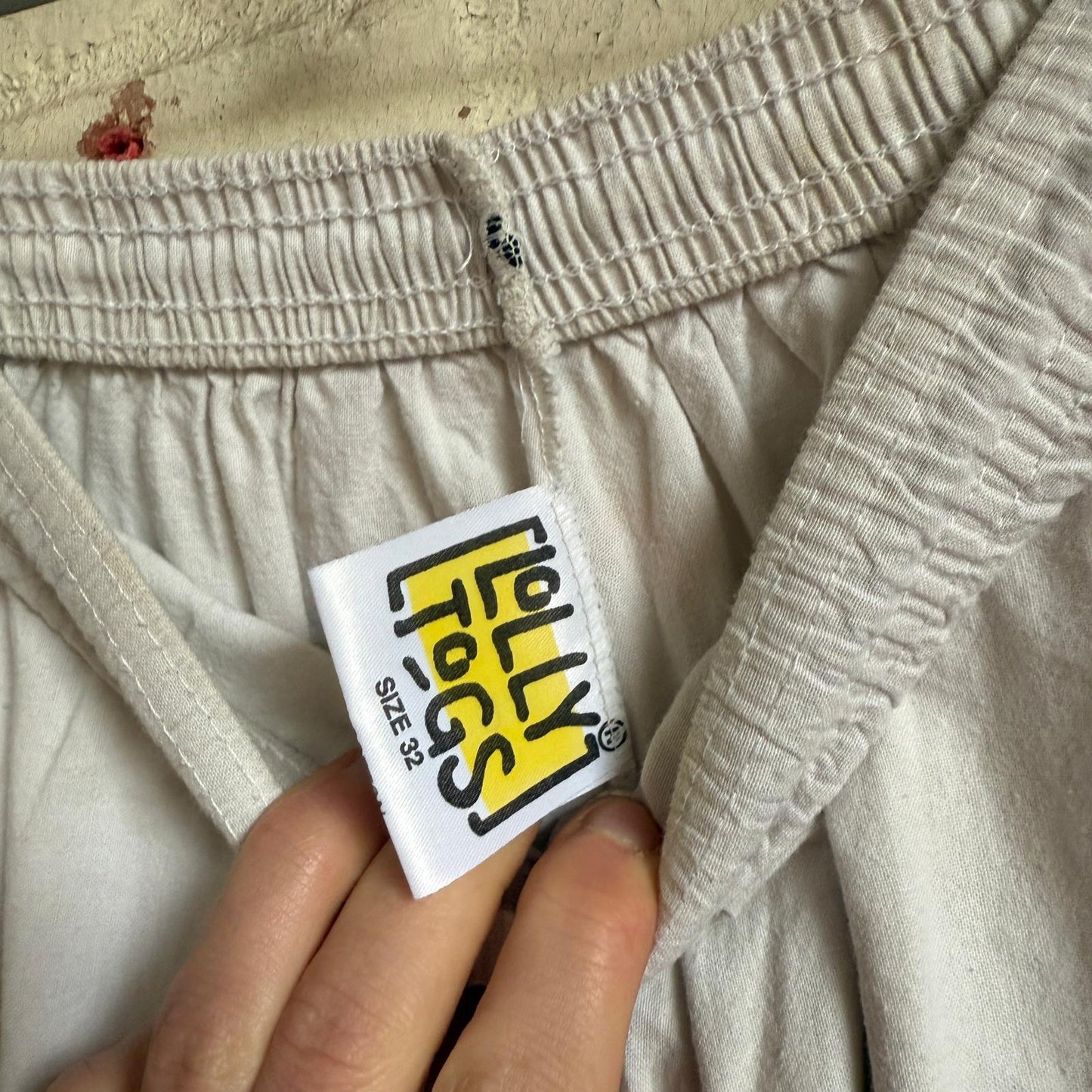 1990s White Super Mario Graphic Cotton Shorts