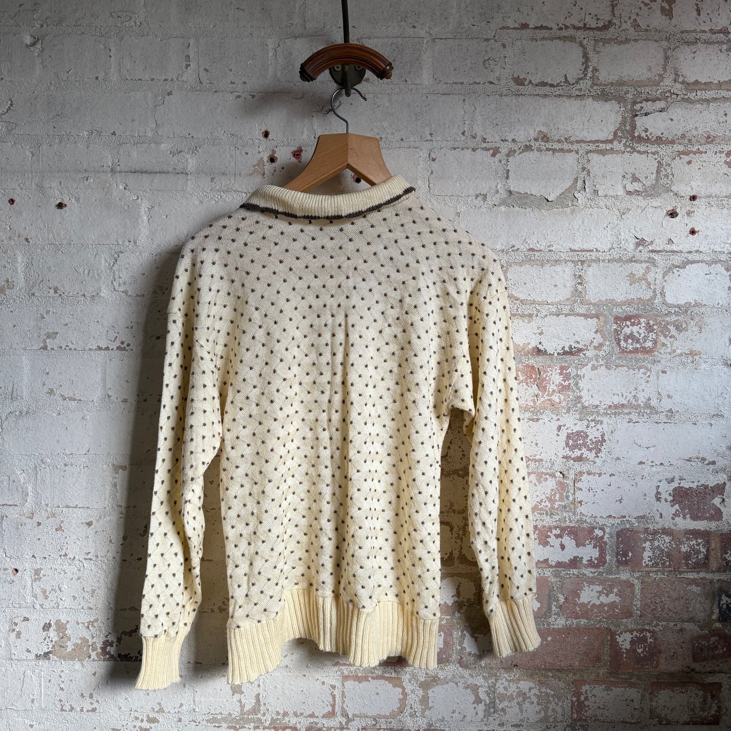 1970s Cream Specked Collared Knitted Jumper