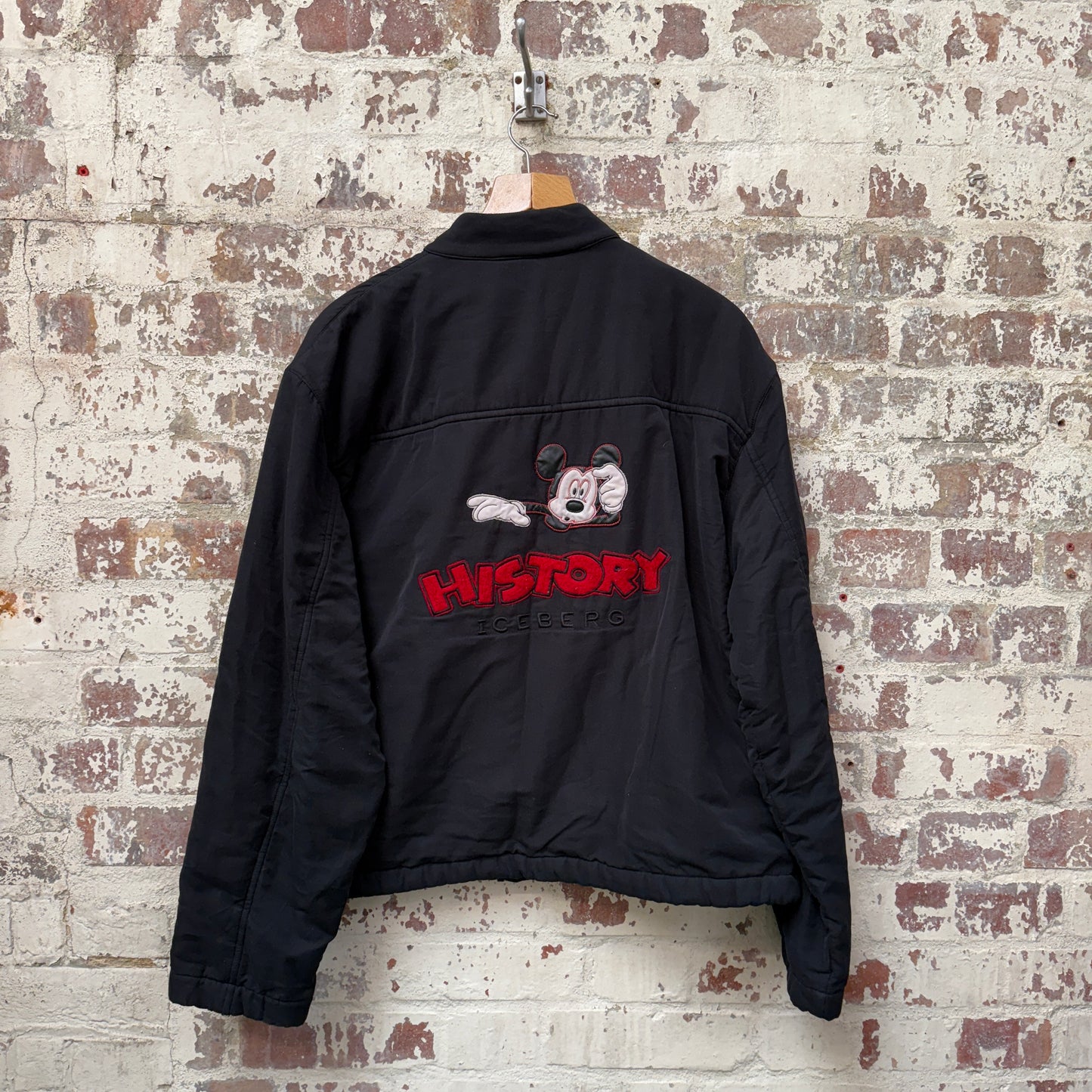 2000s Black Iceberg History Track Jacket