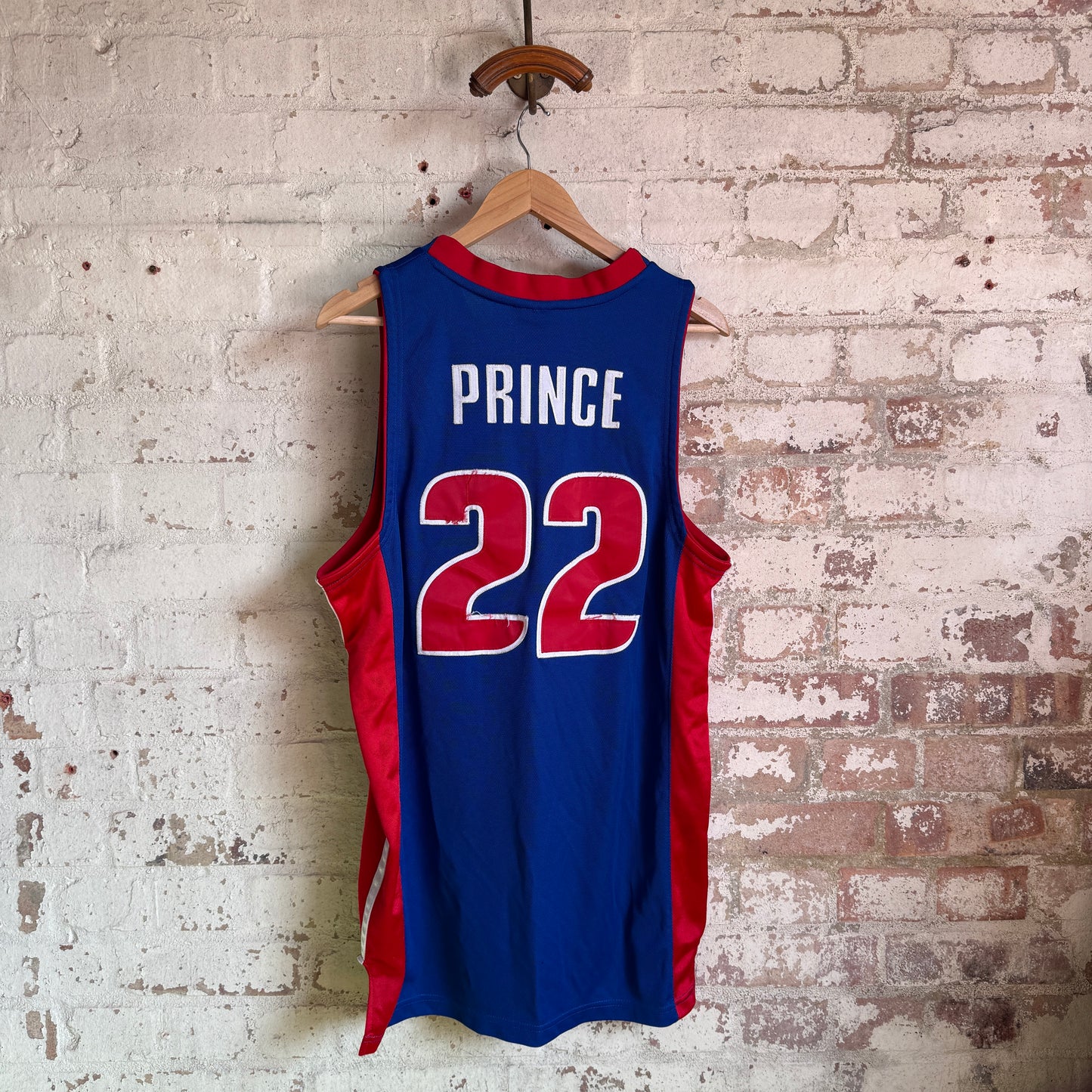 Vintage Blue Reebok NBA Detroit Pistons Vest Top