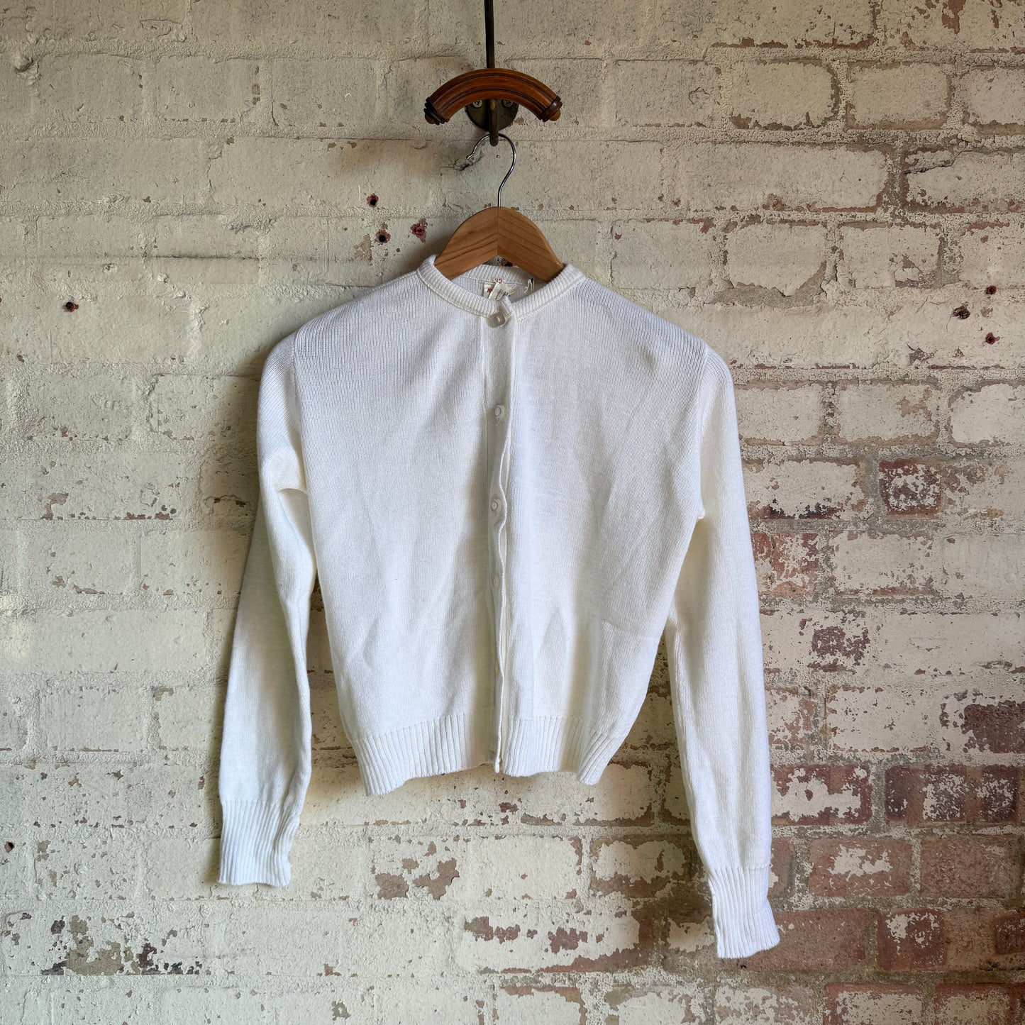 1970s White Knitted Button Up Cardigan Jumper