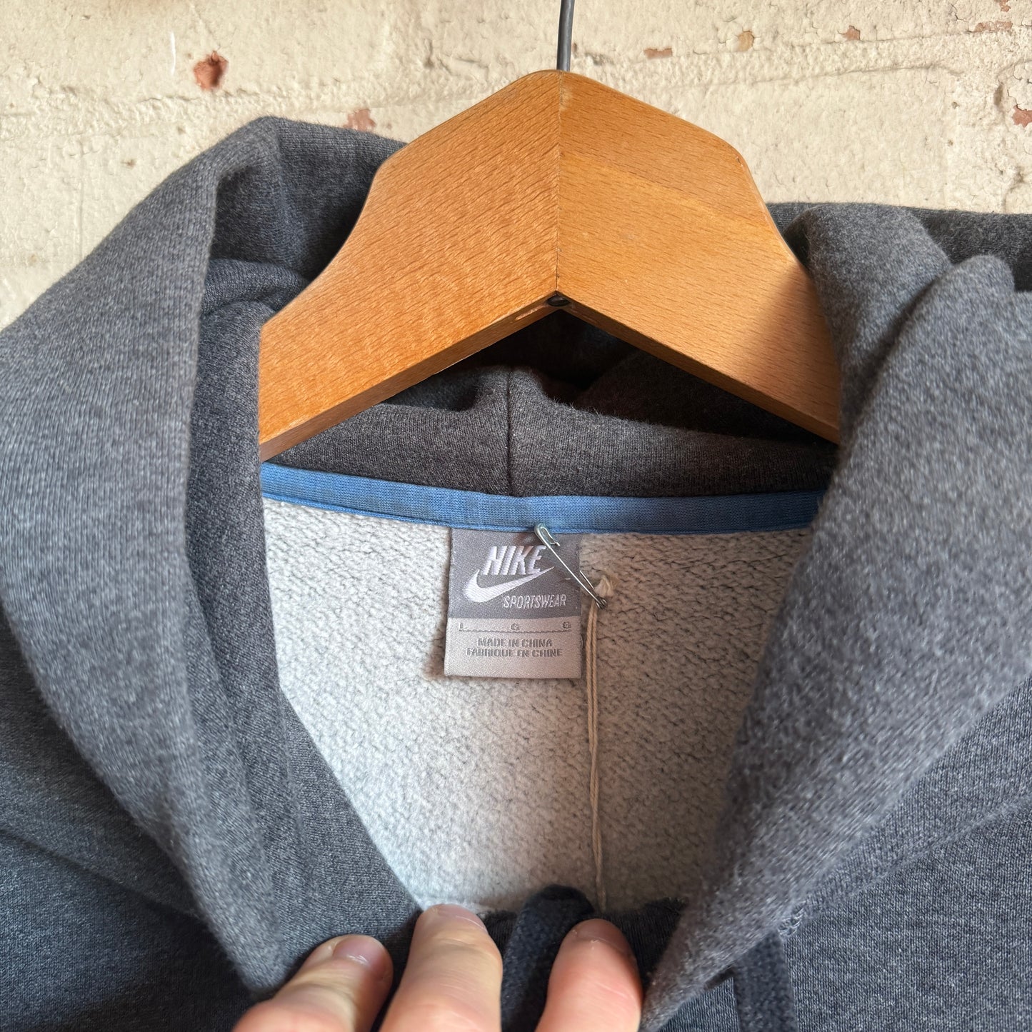 2000s Grey Nike Hoodie Jumper