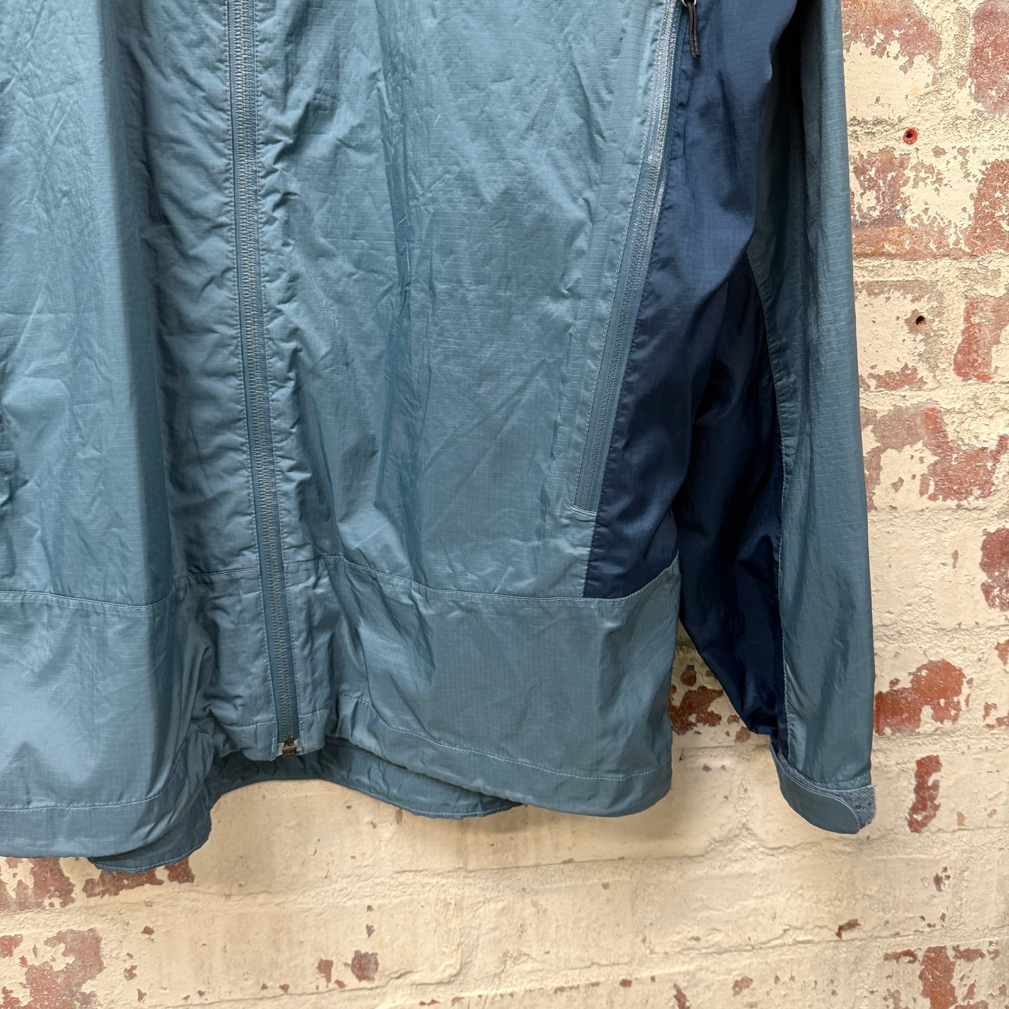 1990s Grey Patagonia Zip Up Jacket