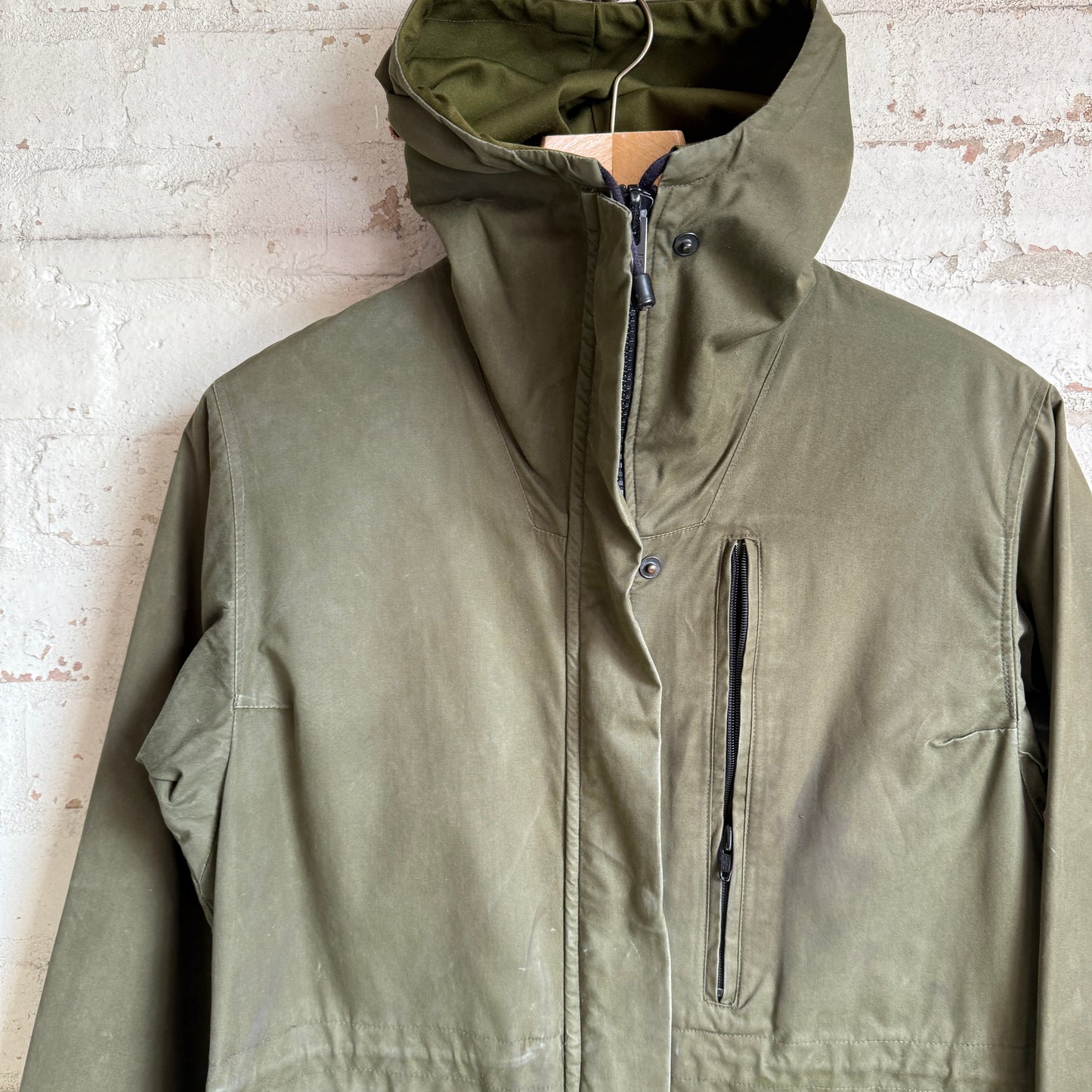 1970s Green Ventile British Zip Up Walking Jacket