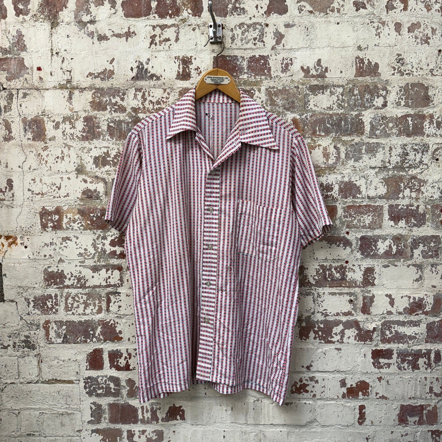 1970s Red Patterned Leisure Shirt