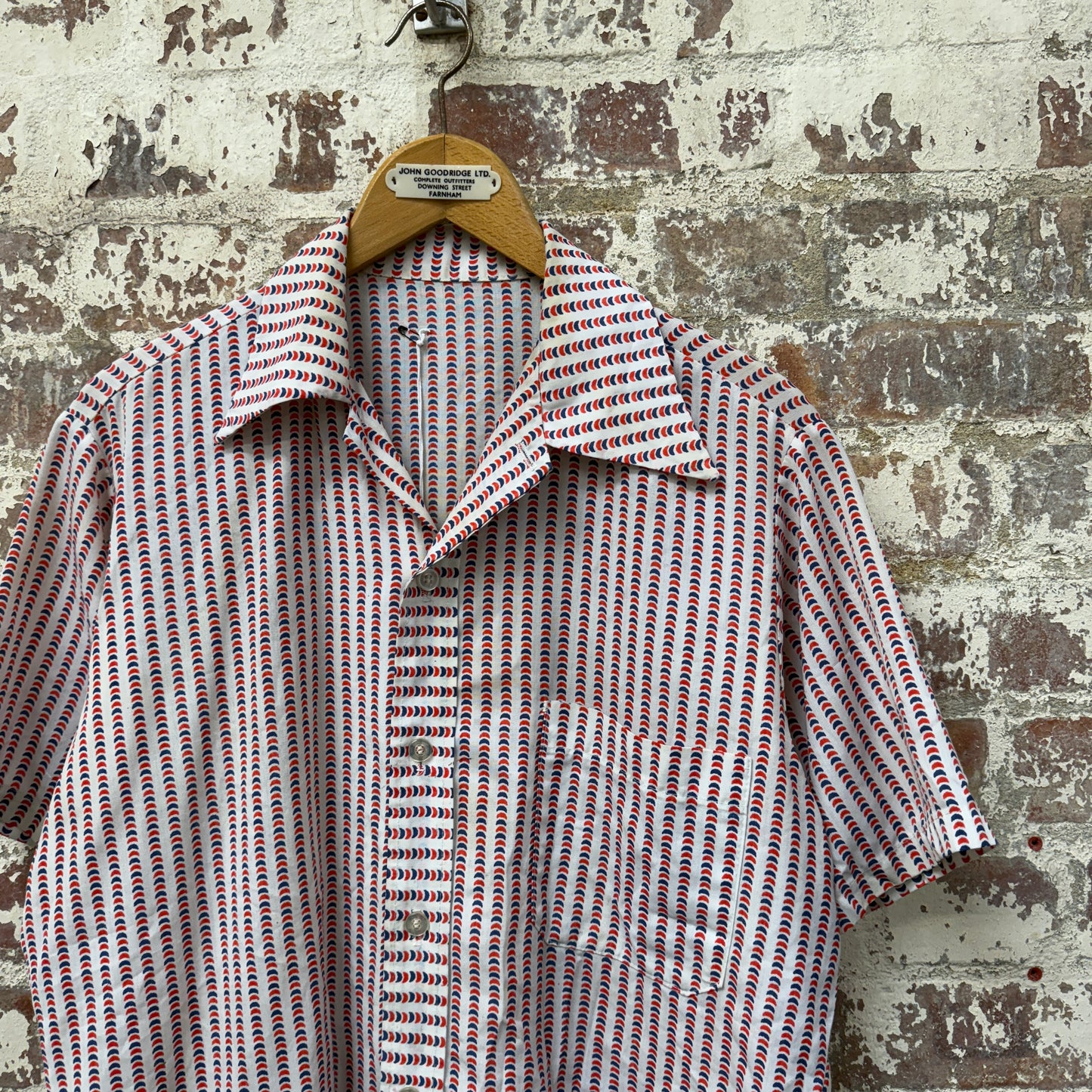 1970s Red Patterned Leisure Shirt