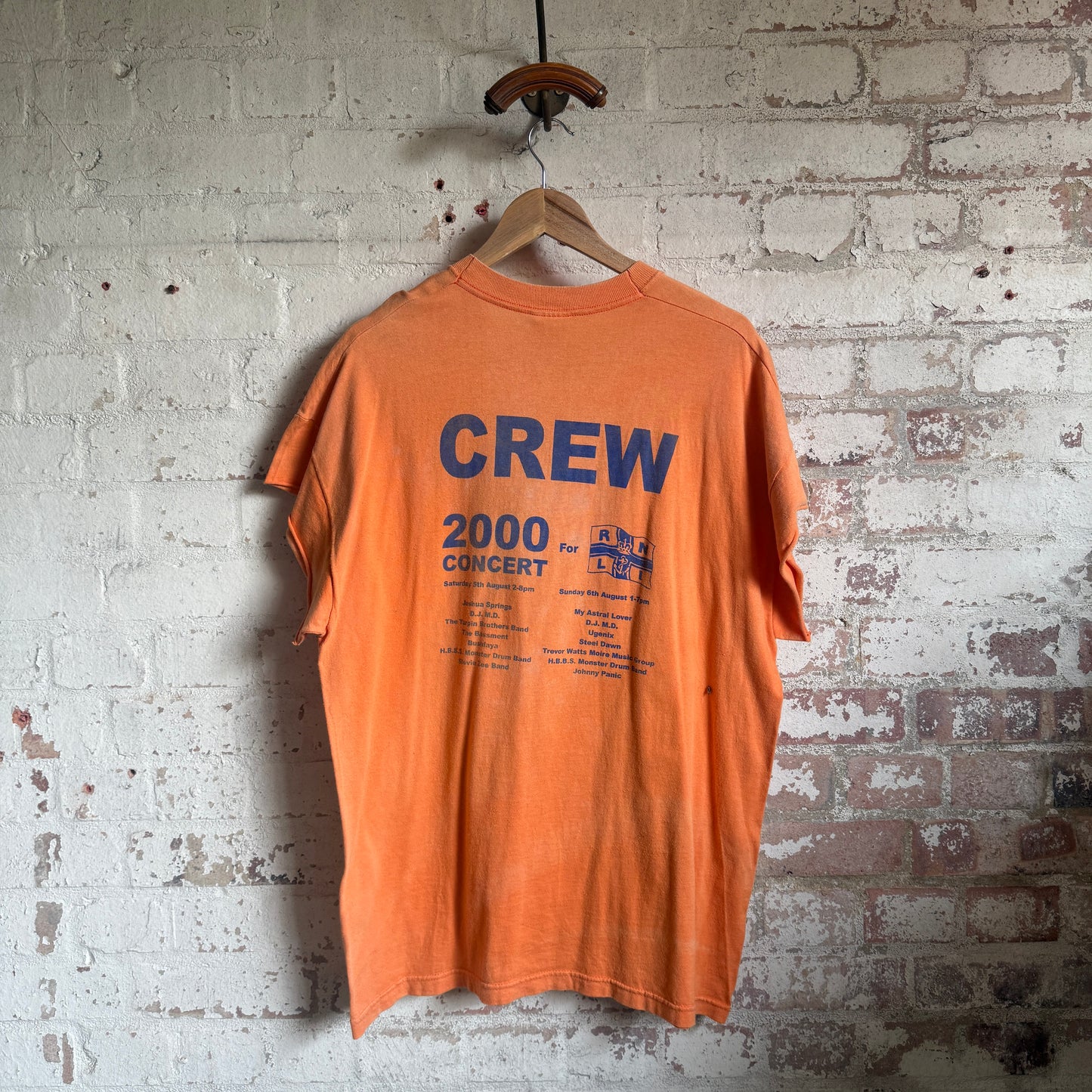 2000s Faded Orange Hastings Graphic T-Shirt