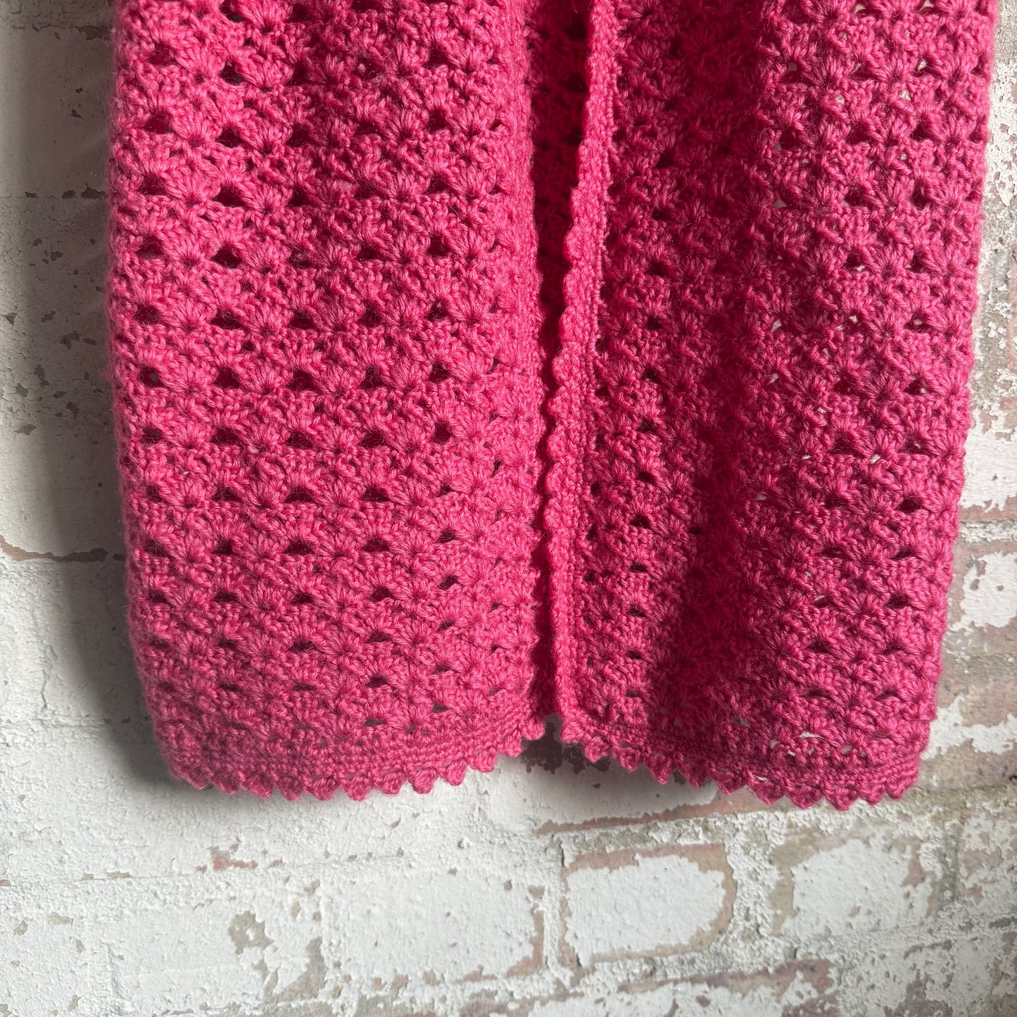 1970s Pink Crochet Knitted Cardigan Vest