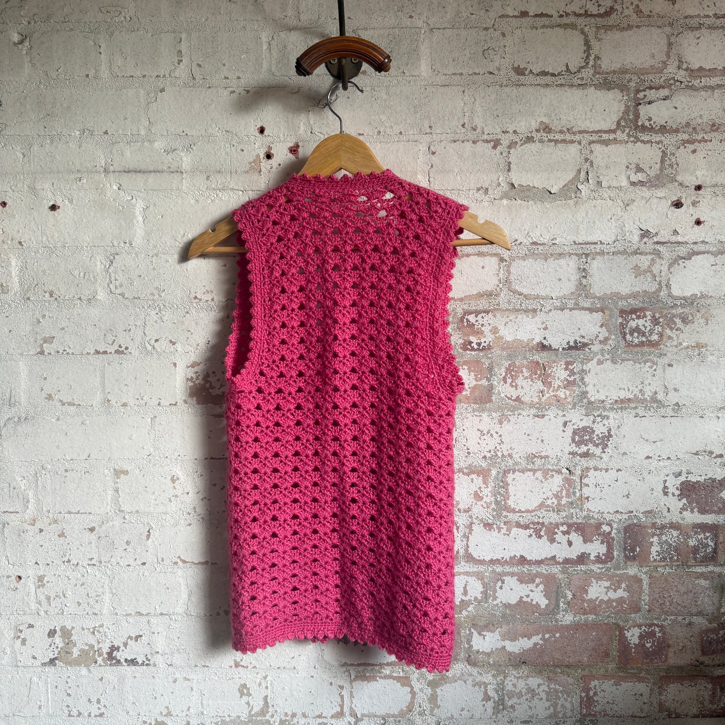 1970s Pink Crochet Knitted Cardigan Vest