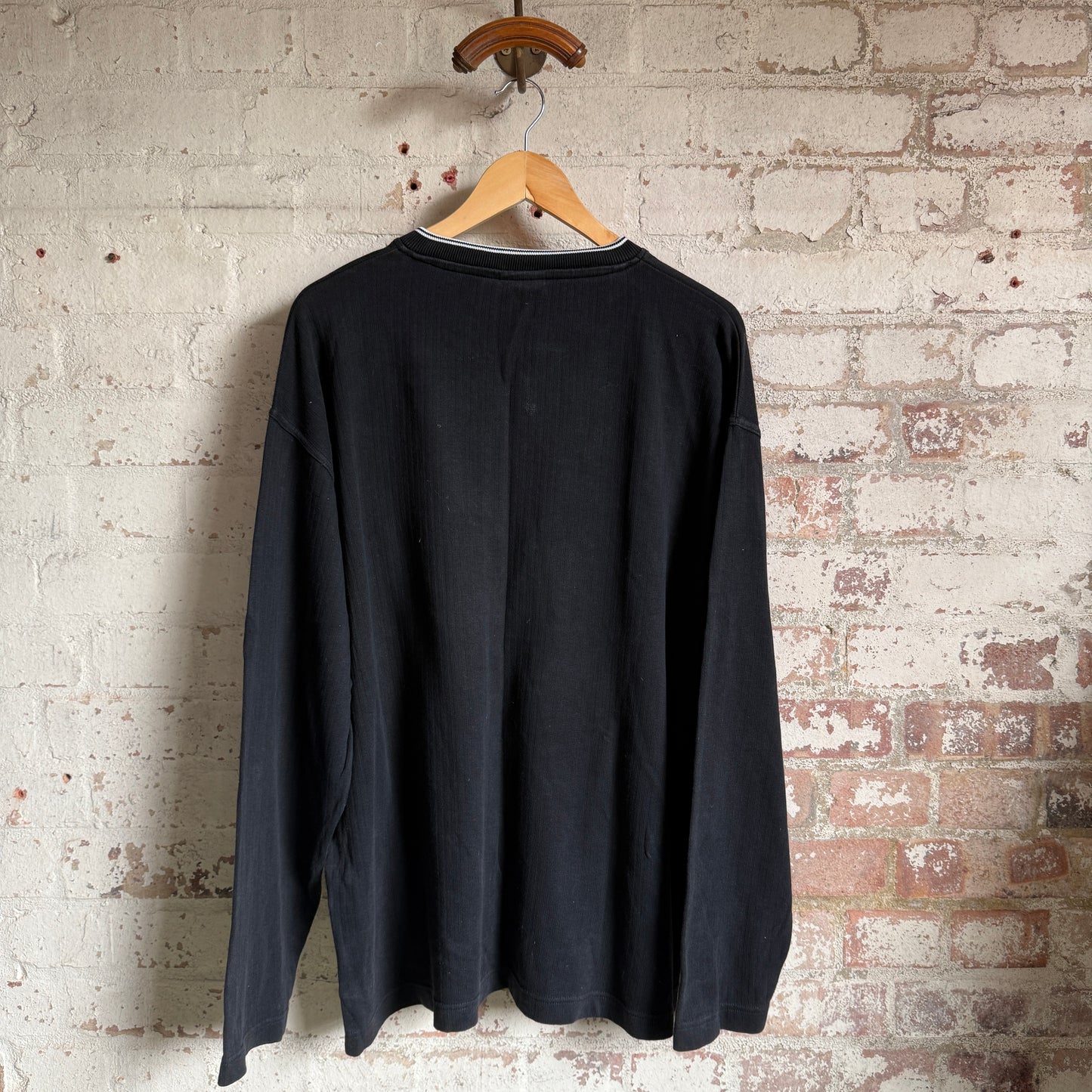 1990s Black Oneill Sweatshirt