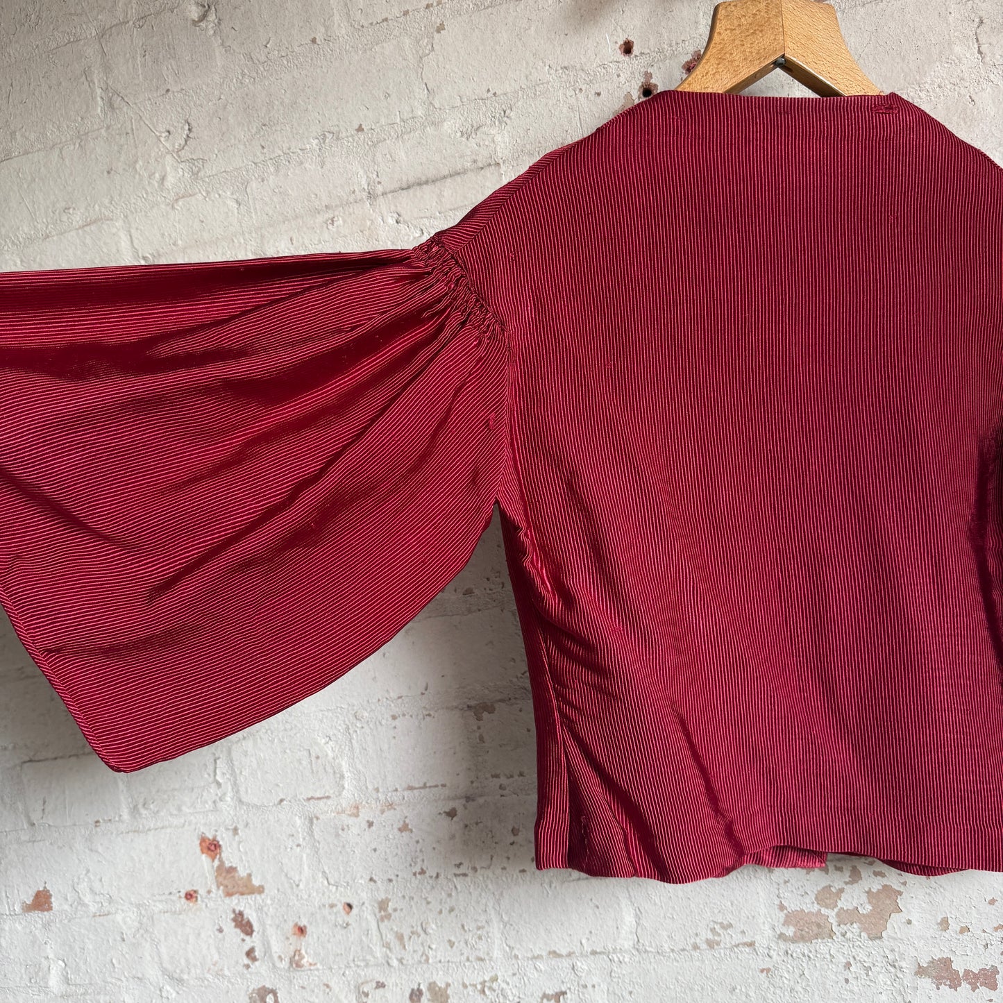 1940s Burgundy Red Cropped Blouse Jacket