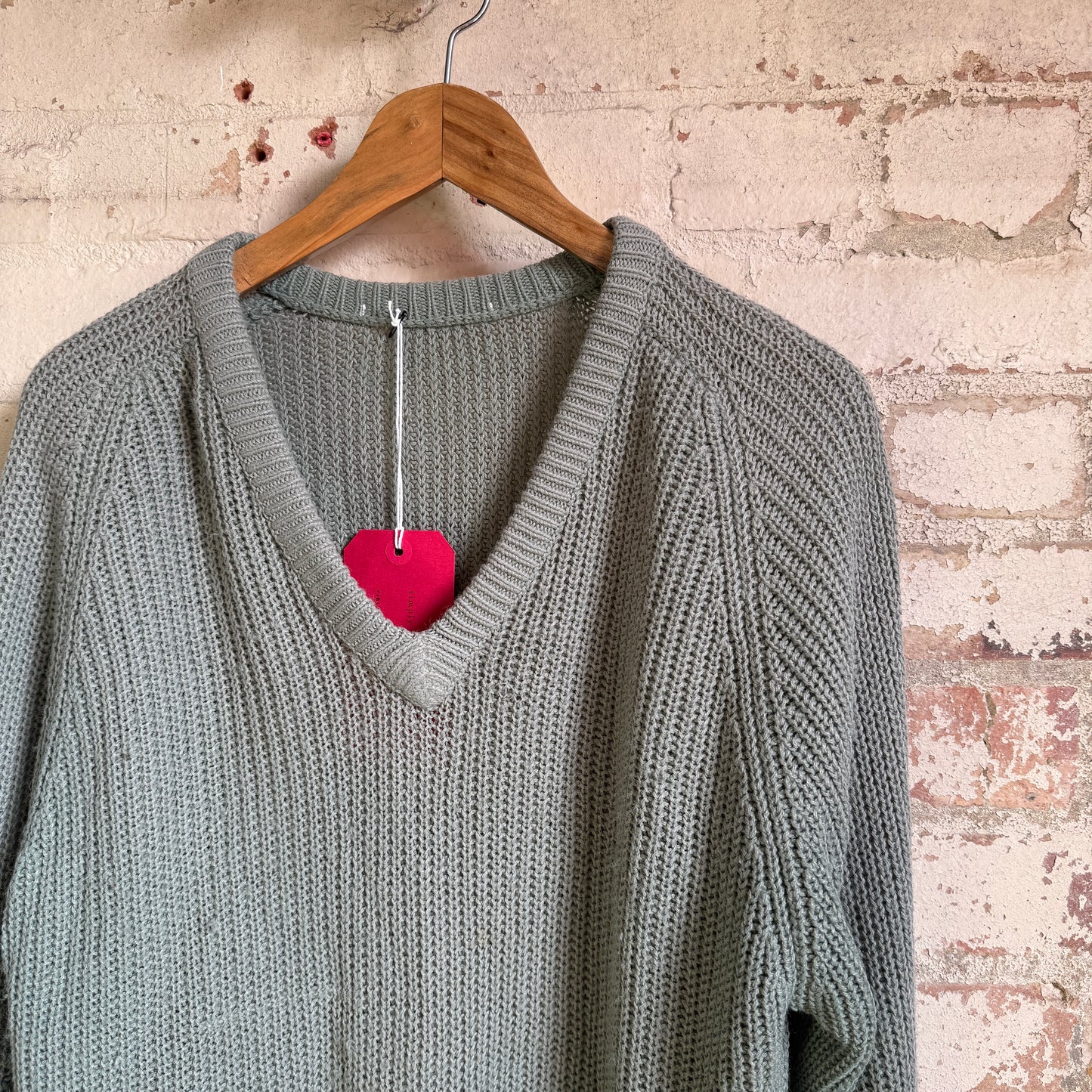 1970s Turquoise Knitted V-Neck Jumper