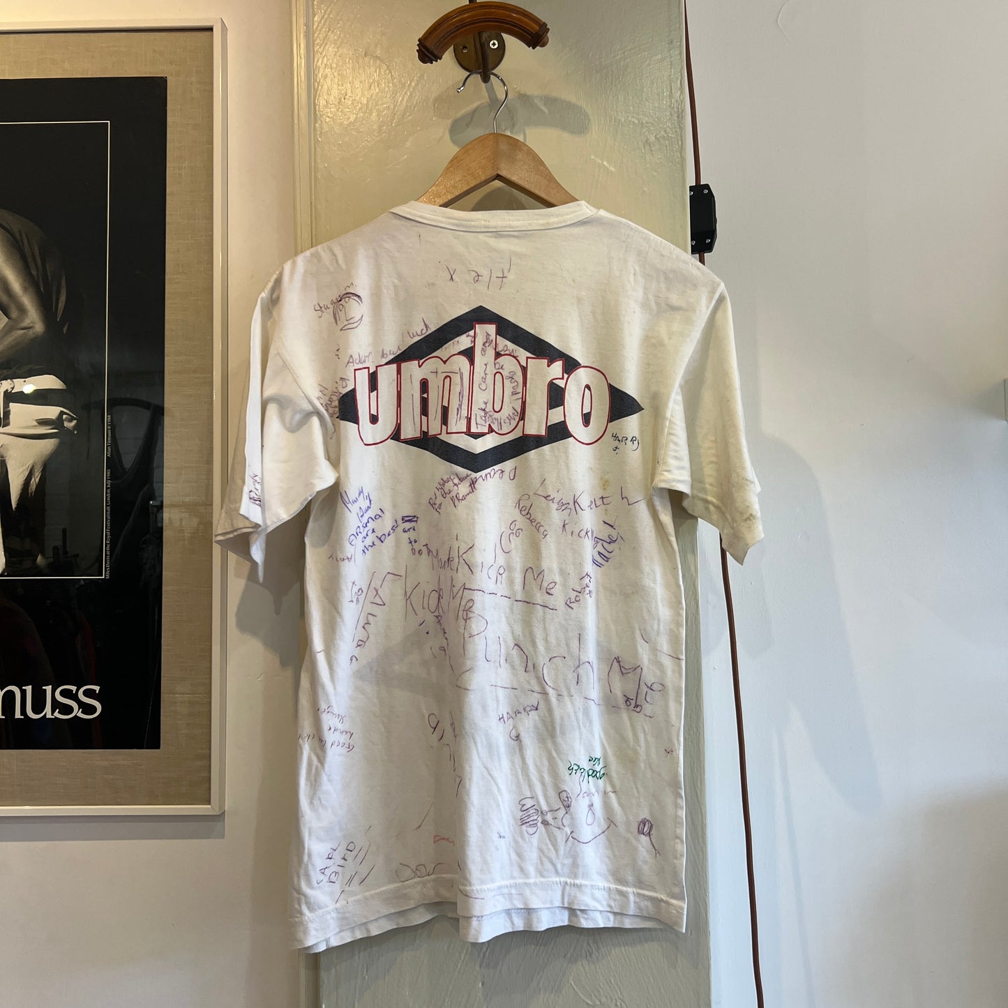 1980s White England Football Umbro Signed T-Shirt