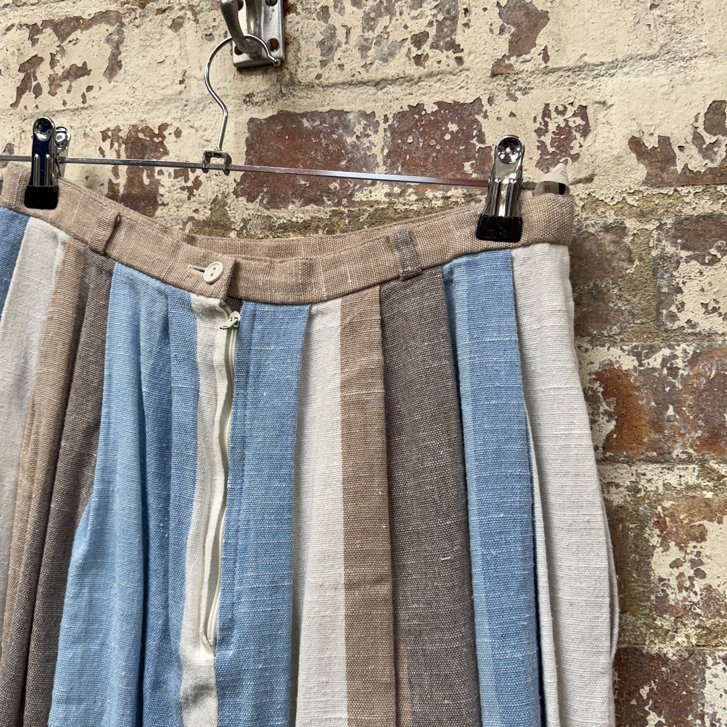 1980s 'U Turn' Blue Linen Pleated Skirt