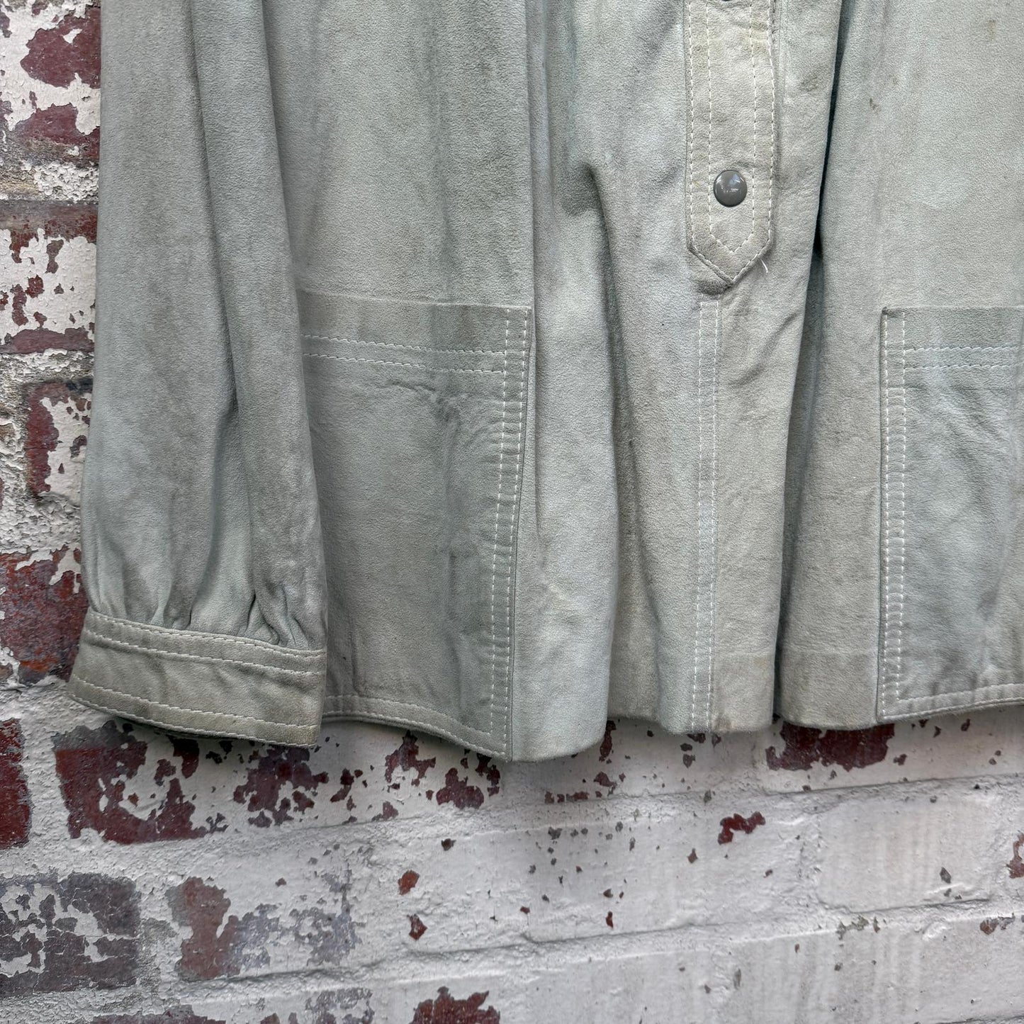1970s Grey Suede Leather Pullover Shirt Jacket