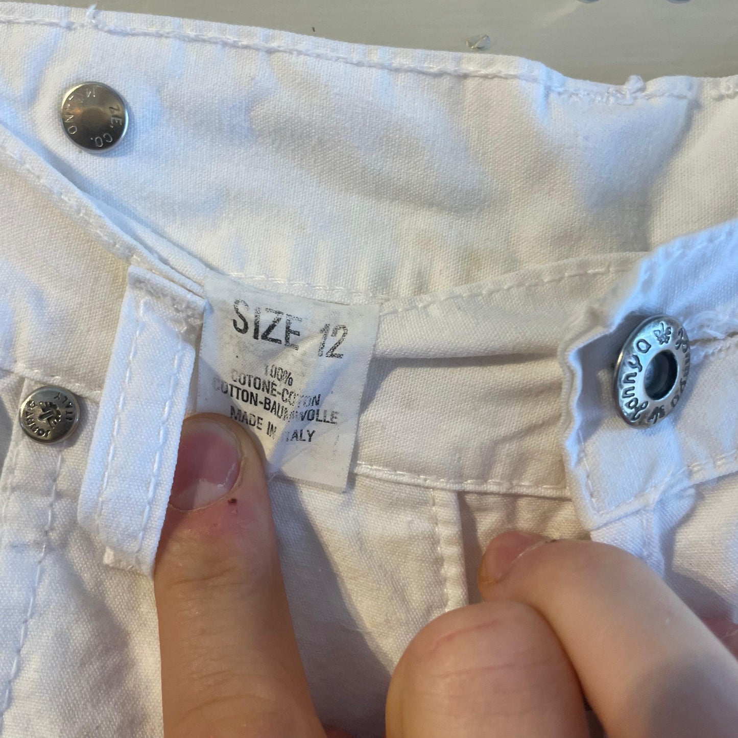 2000s Y2K White Cotton Embroidered Shorts