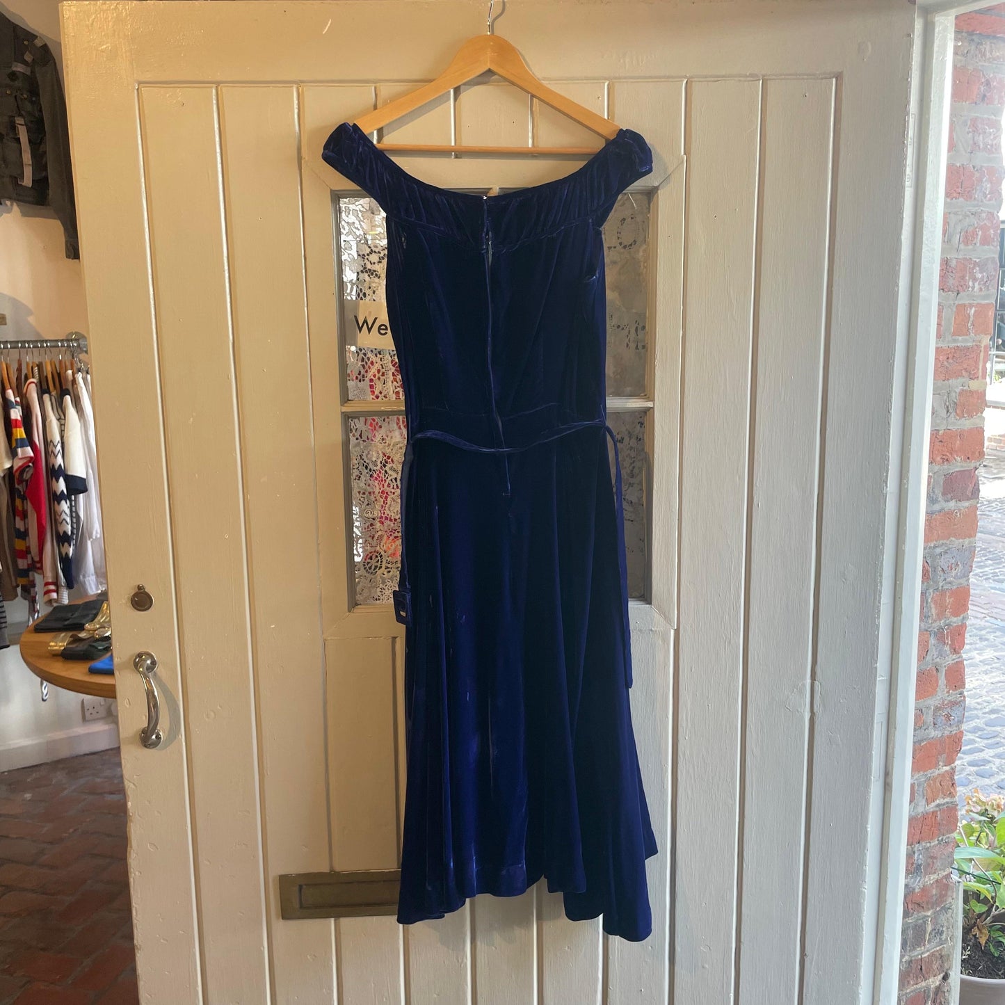 1960s Blue Crushed Velvet Evening Style Dress