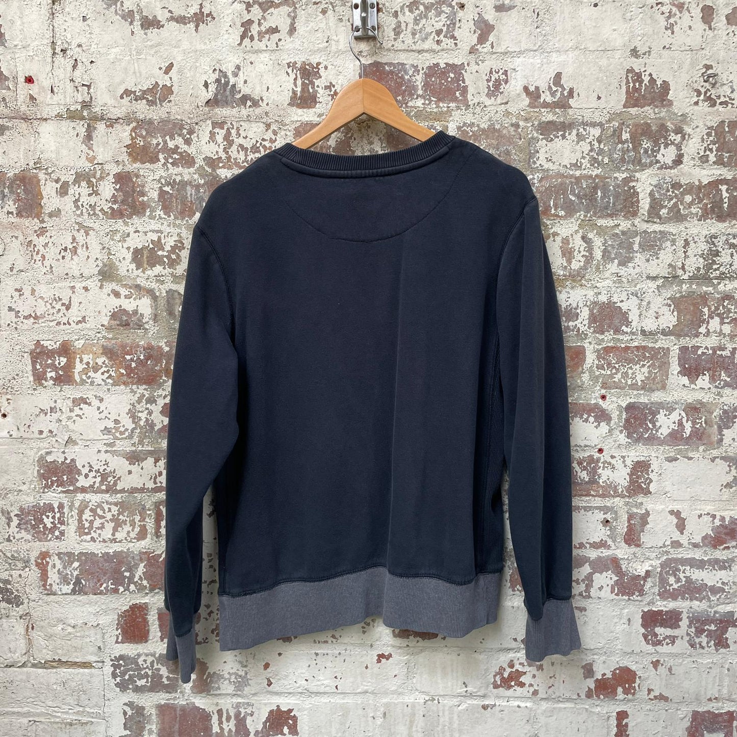 2000s Navy Nike Sweatshirt Jumper