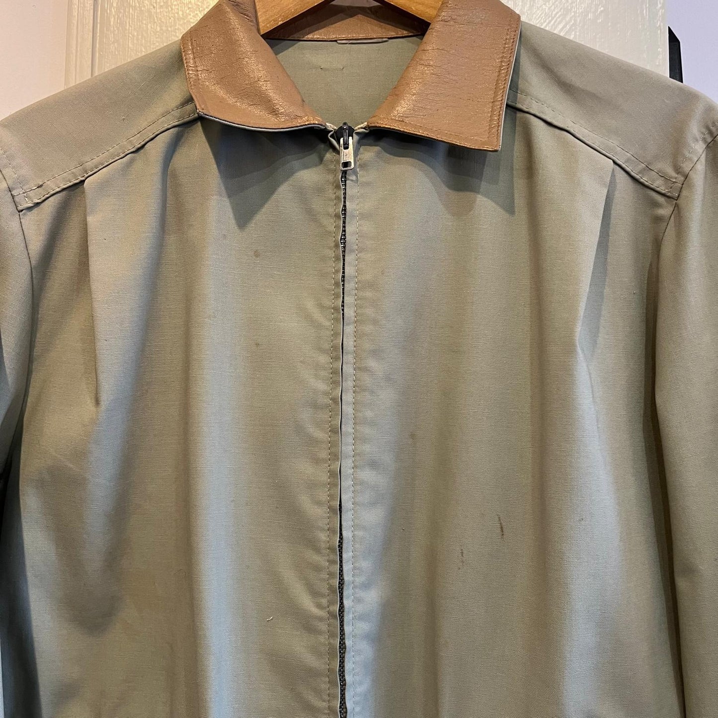 1960s British Beige Leisure Zip Up Walking Jacket