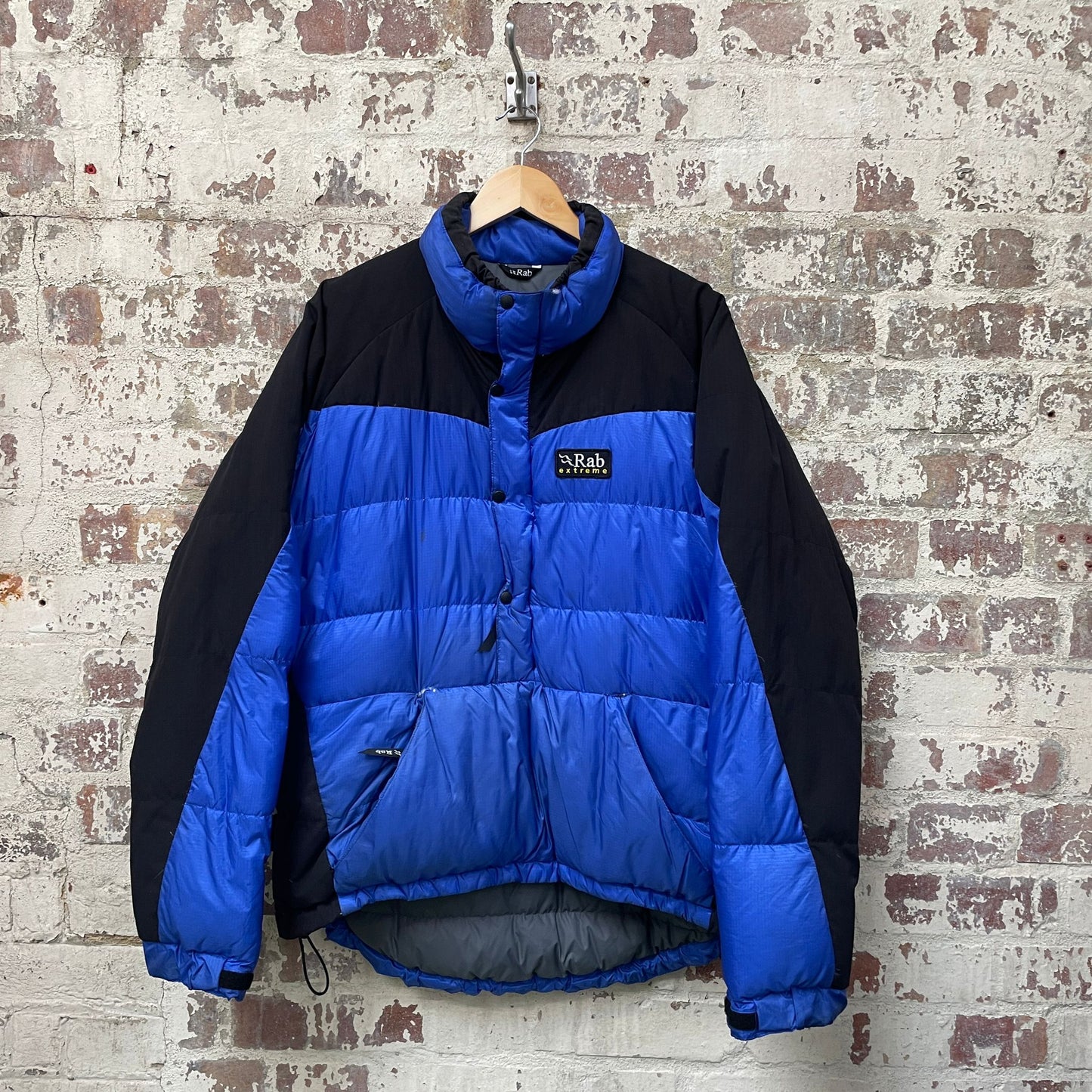 Vintage Blue and Rab Pull Over Puffer Jacket Coat