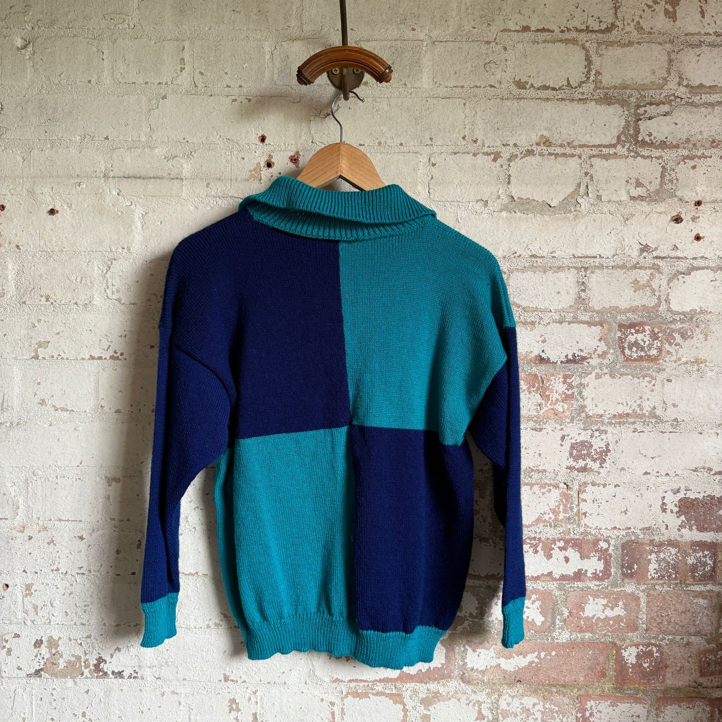 1980s Navy and Turquoise Knitted Button Jumper
