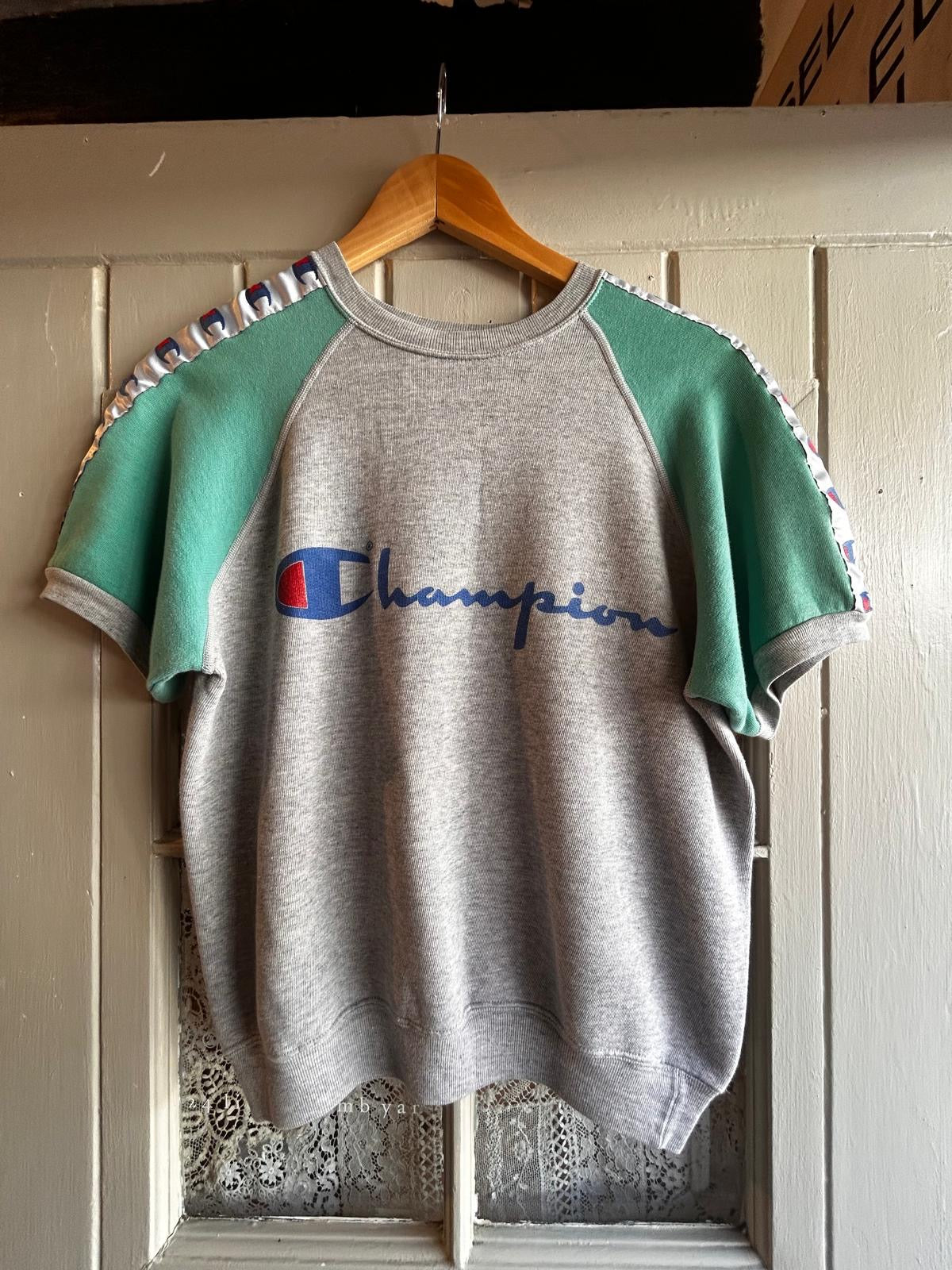 1980s Grey Champion Tape Logo Graphic Sweatshirt