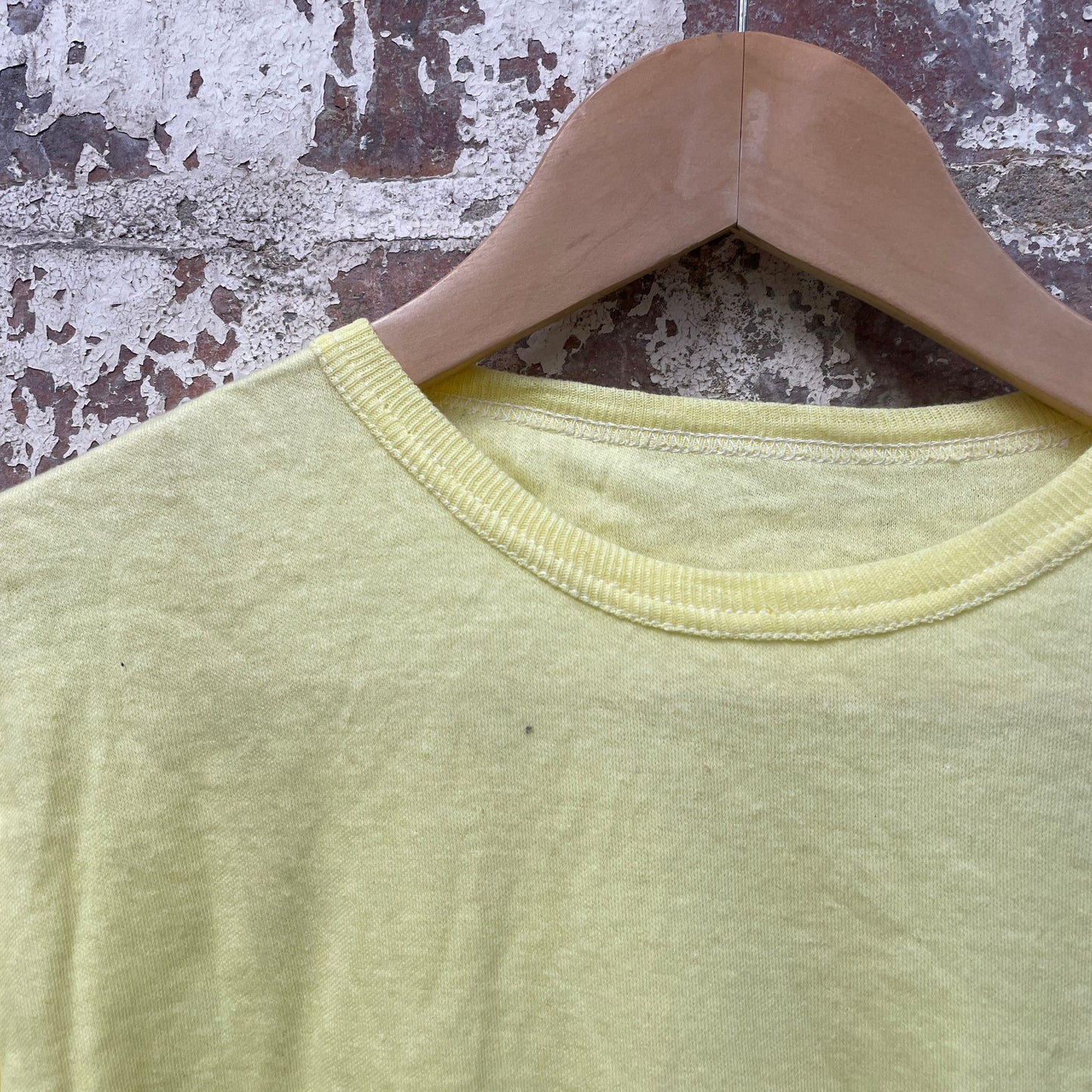 Vintage 1970s 1980s Yellow Blank T-Shirt Top