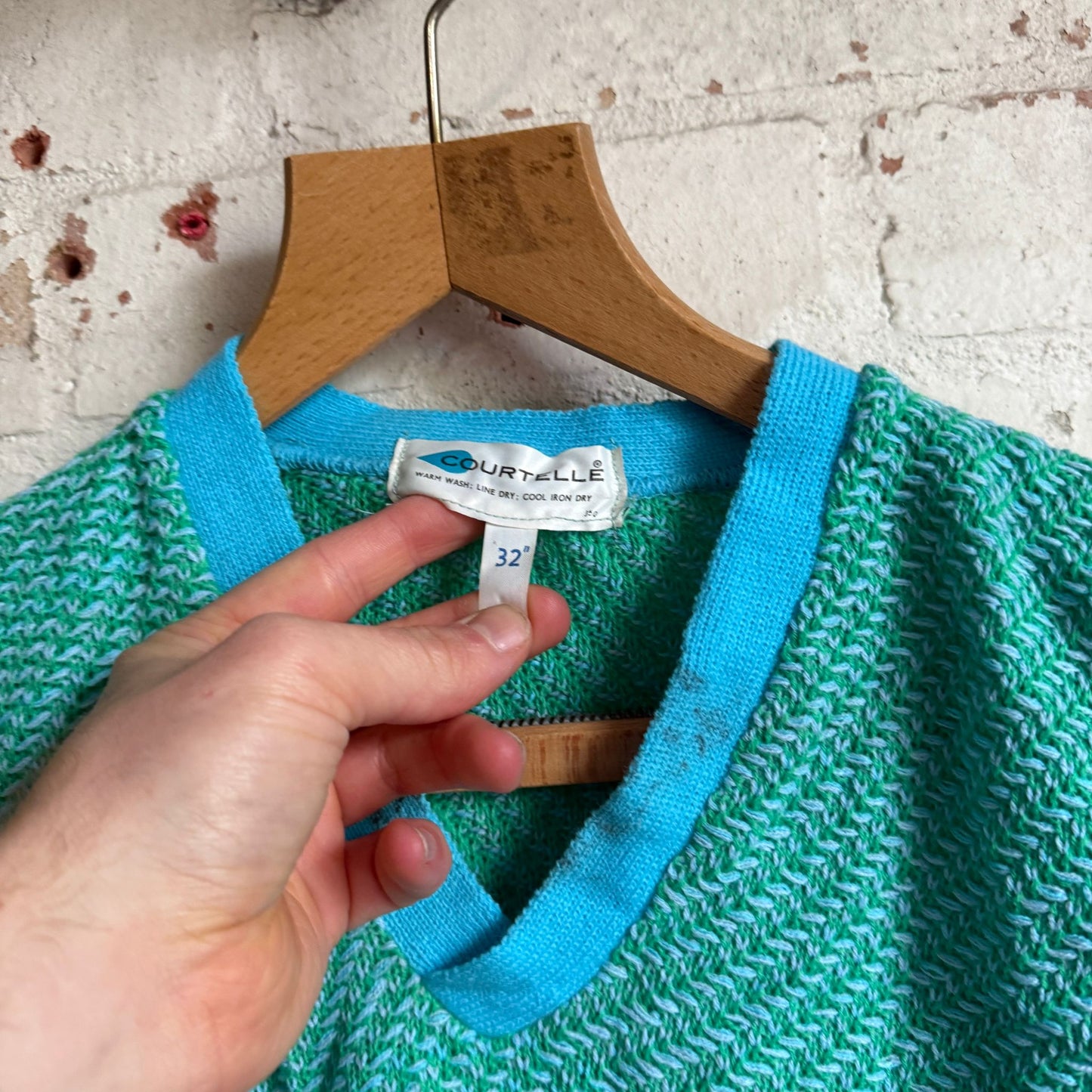 1960s Turquoise V-Neck Knitted Jumper
