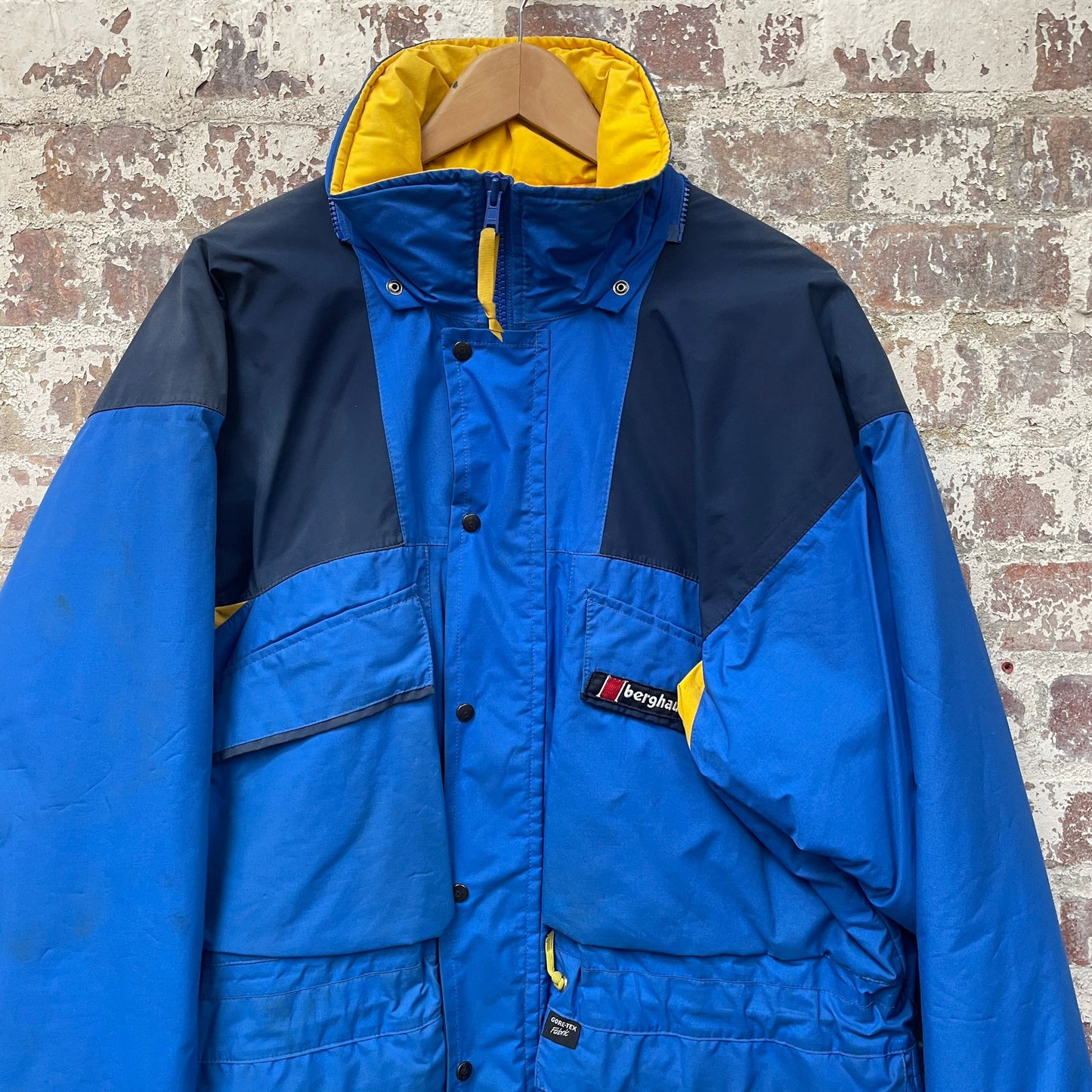Vintage 1990s Blue Berghaus Ski Padded Track jacket