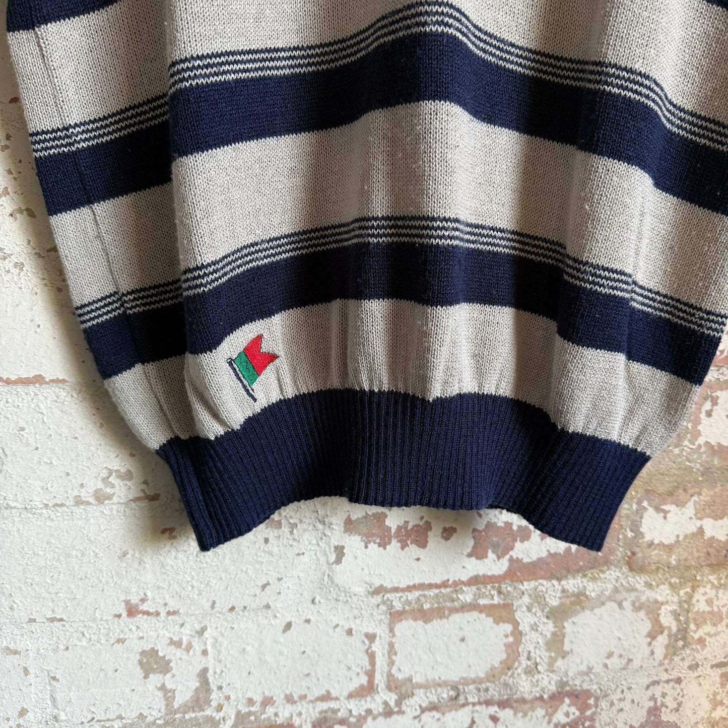 1980s Grey and Navy Knitted Stripe Jumper Top