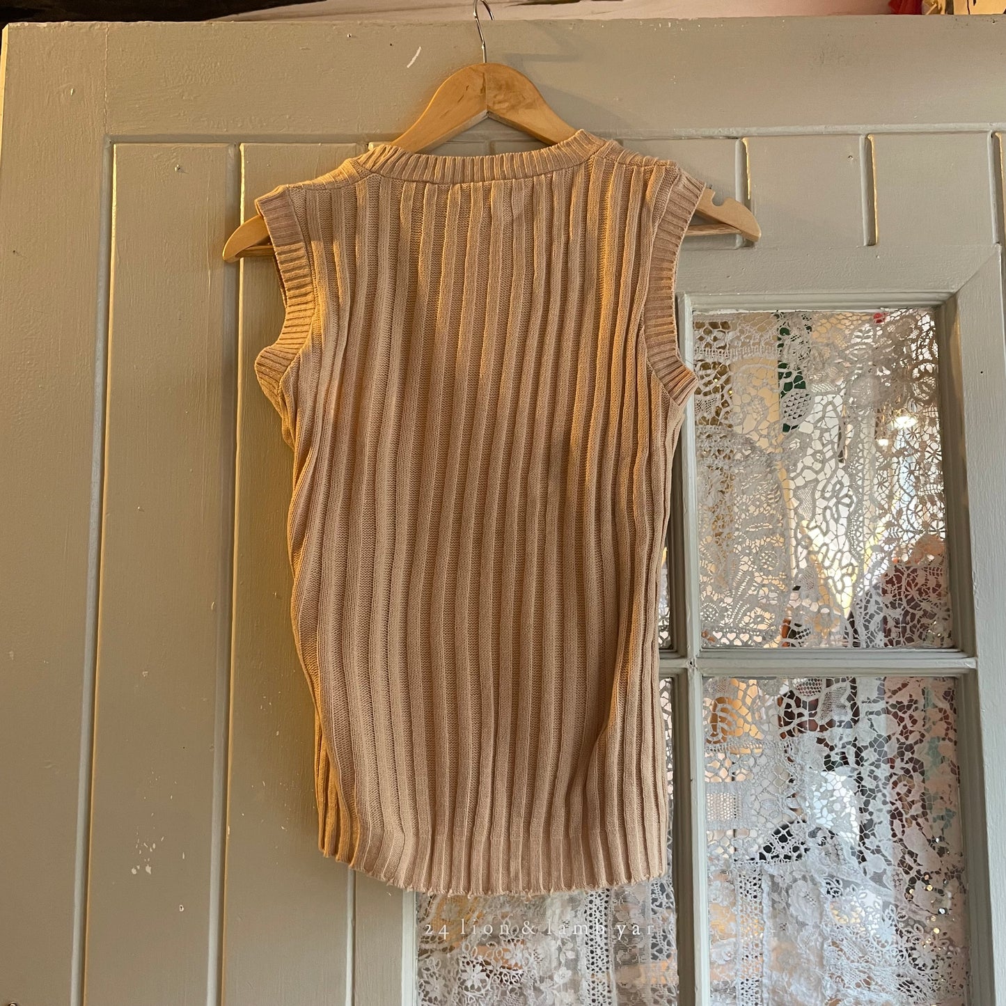 1970s Beige Knitted Tank Sweater Top Vest