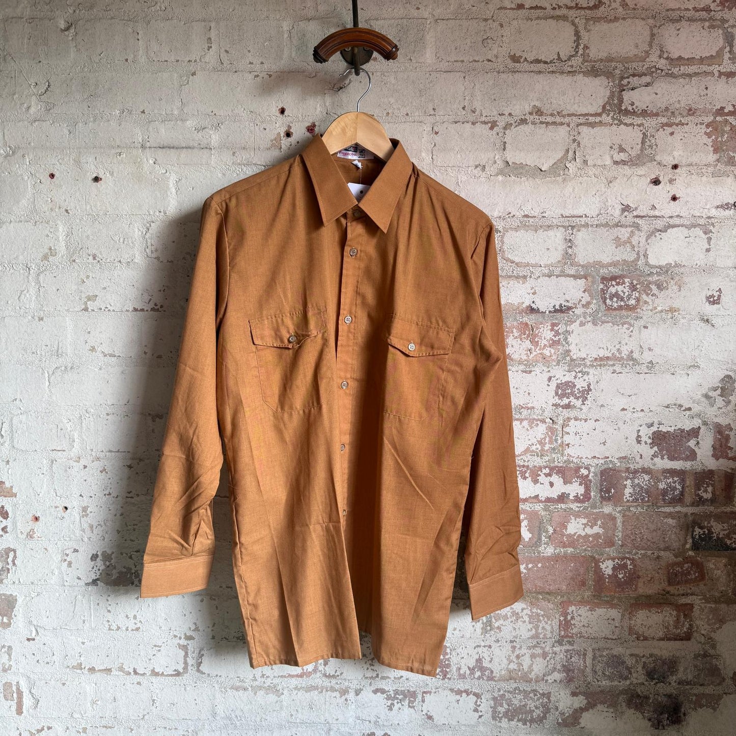 1970s Brown Dagger Collar Italian Shirt