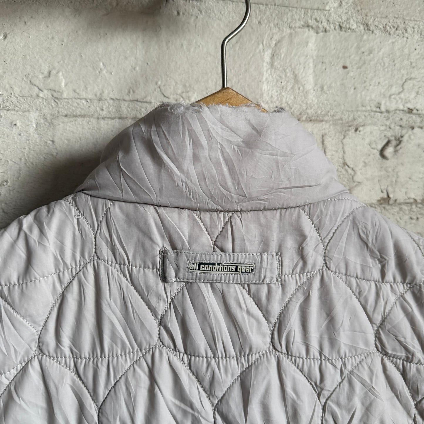 2000s Beige Nike ACG Padded Gilet Jacket