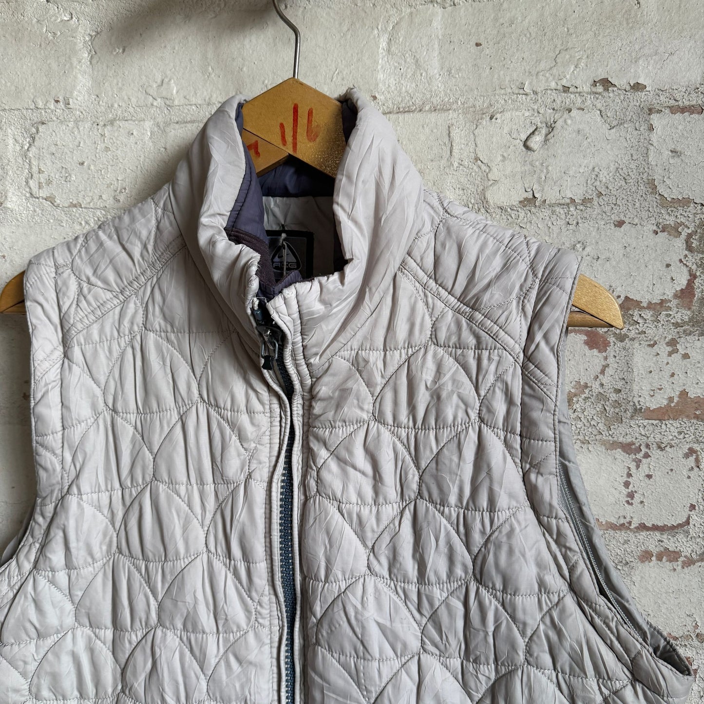 2000s Beige Nike ACG Padded Gilet Jacket