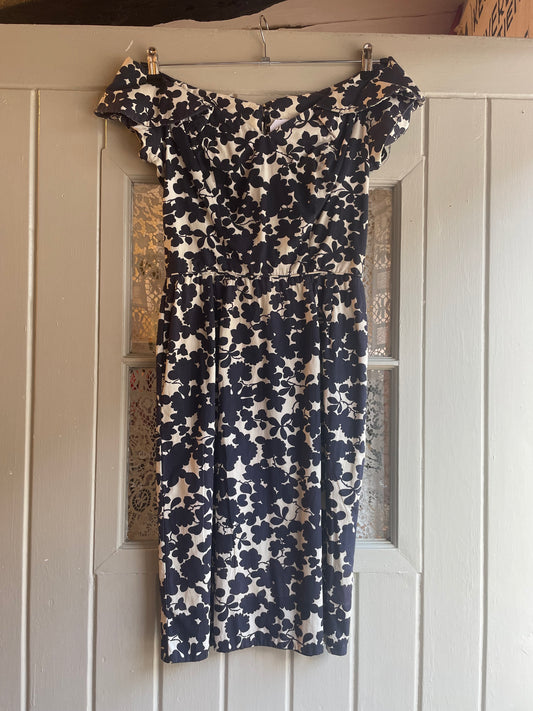 1950s Silk Patterned Zip Dress