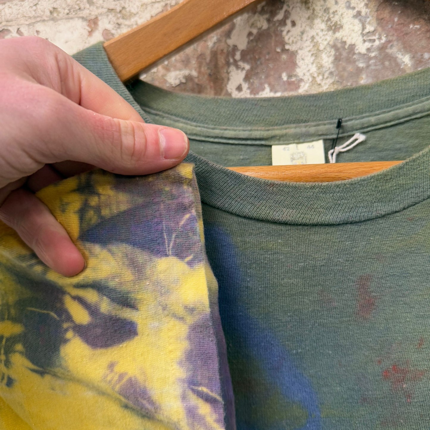 1960s 1970s Green Hippie Tie Dye T-shirt